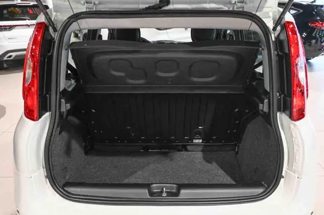 Fiat Panda view 5