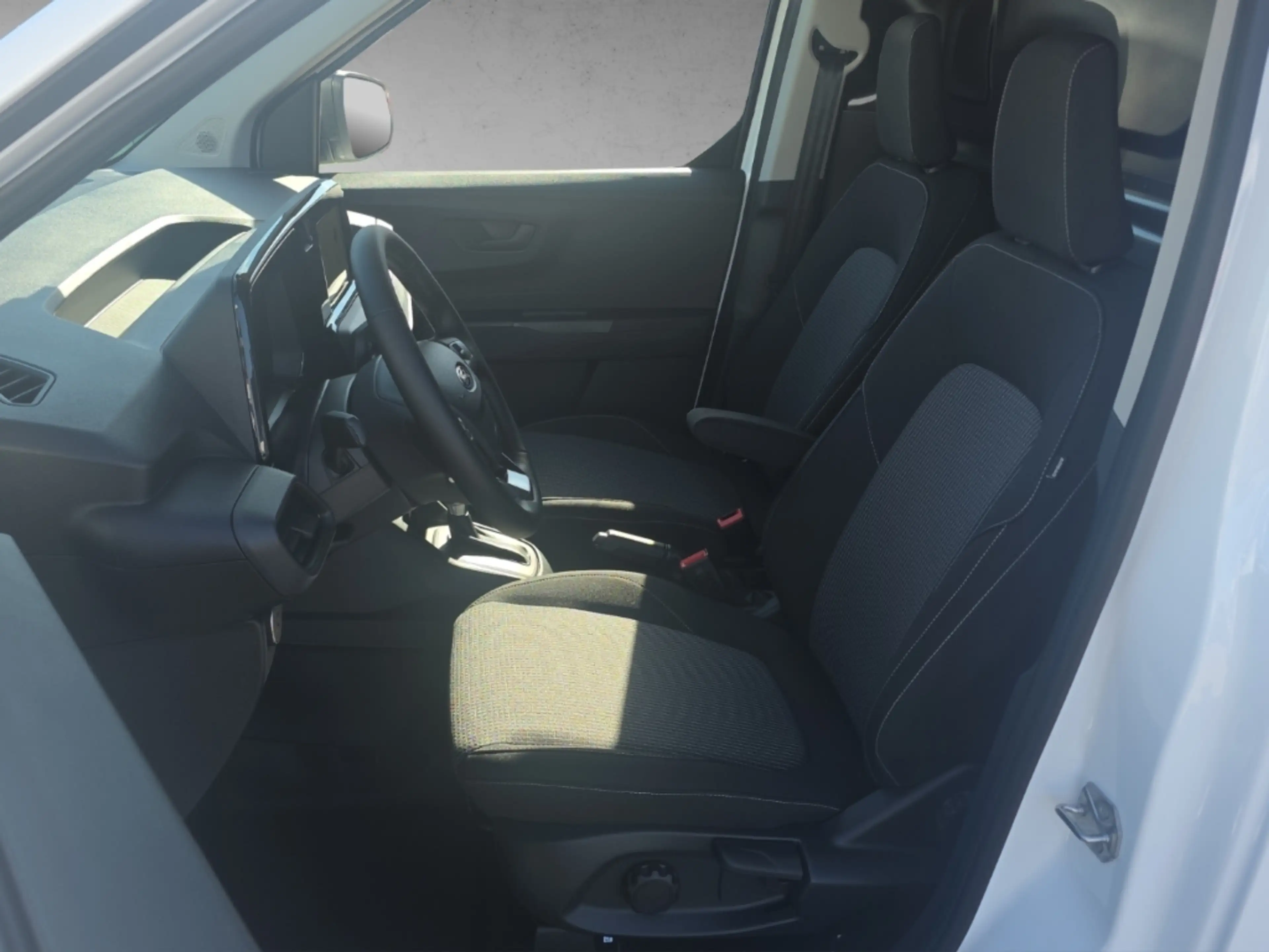 Ford Transit Courier Trend 1.0 EcoBoost EU6e *Automatik *Ganzjahresbere — photo 9