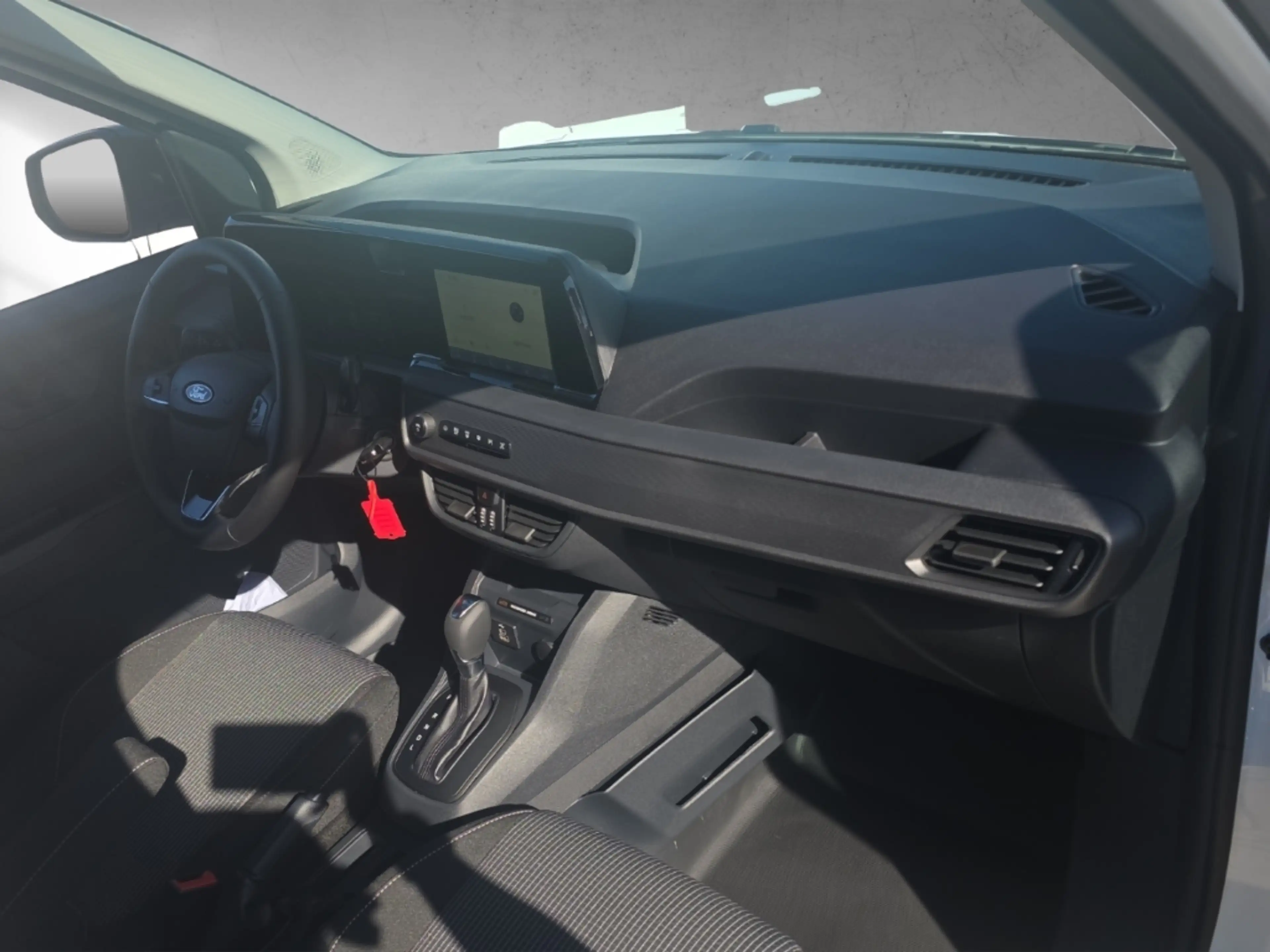 Ford Transit Courier Trend 1.0 EcoBoost EU6e *Automatik *Ganzjahresbere — photo 14