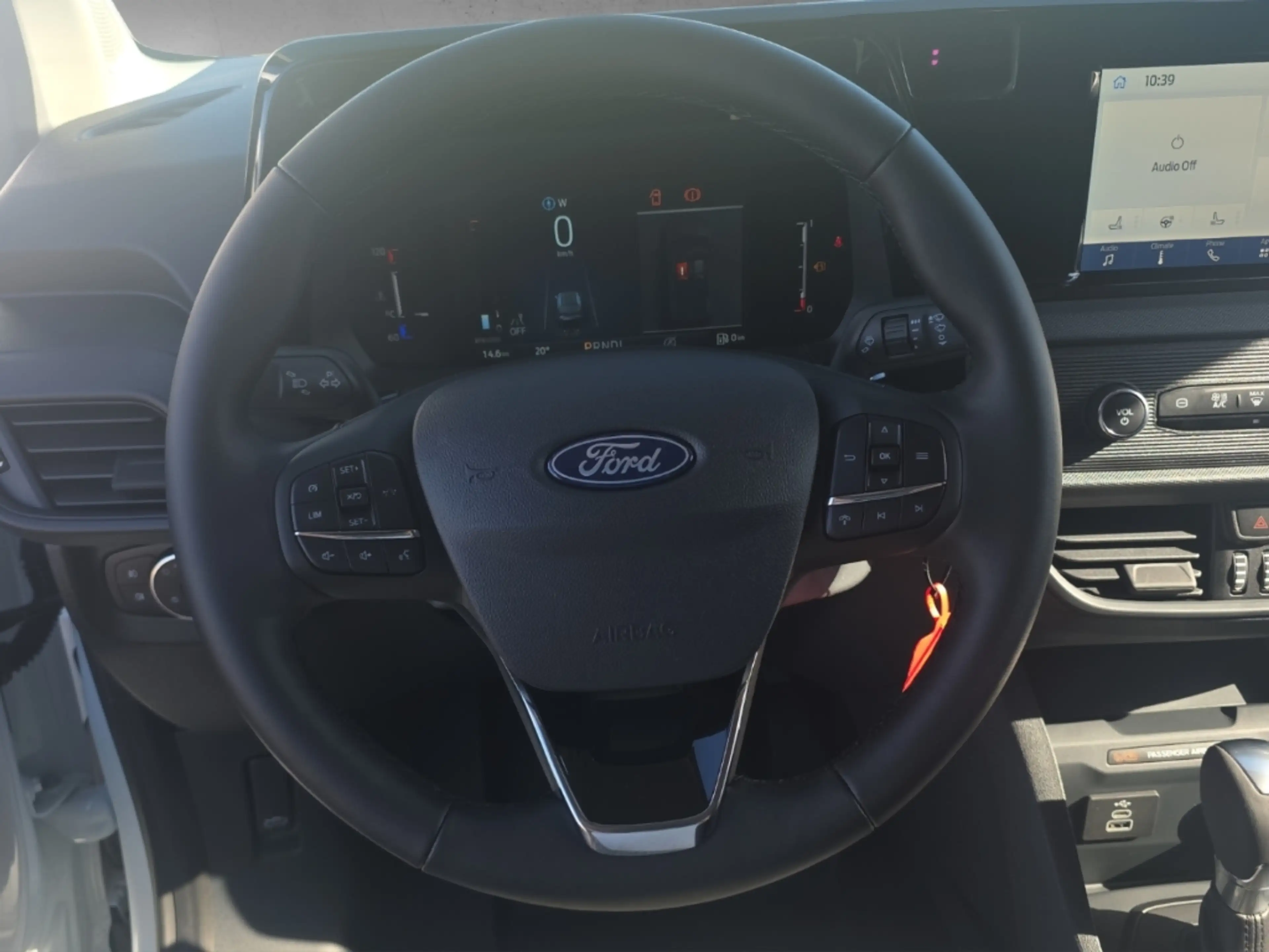 Ford Transit Courier Trend 1.0 EcoBoost EU6e *Automatik *Ganzjahresbere — photo 10