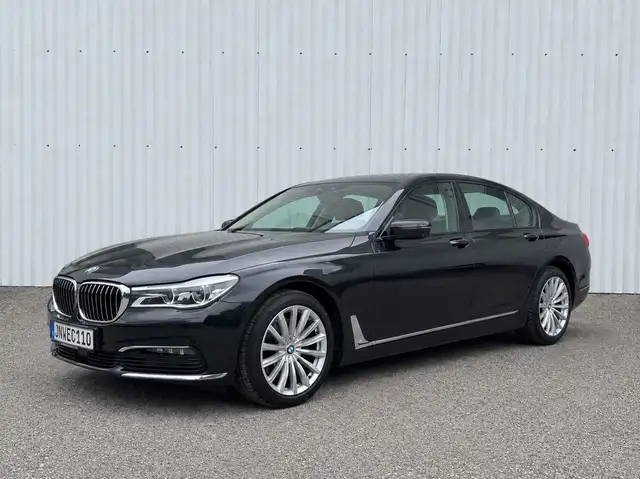 BMW 740 d xDrive*HUD*Soft Close*Massage*360 Kamera*