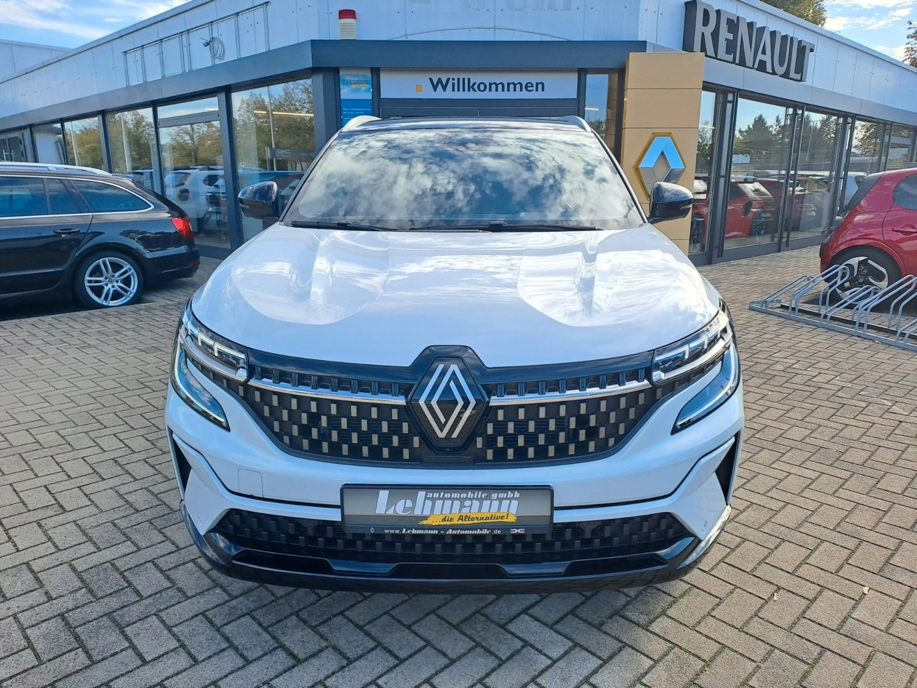 Renault Austral Iconic Hybrid 200 — photo 2