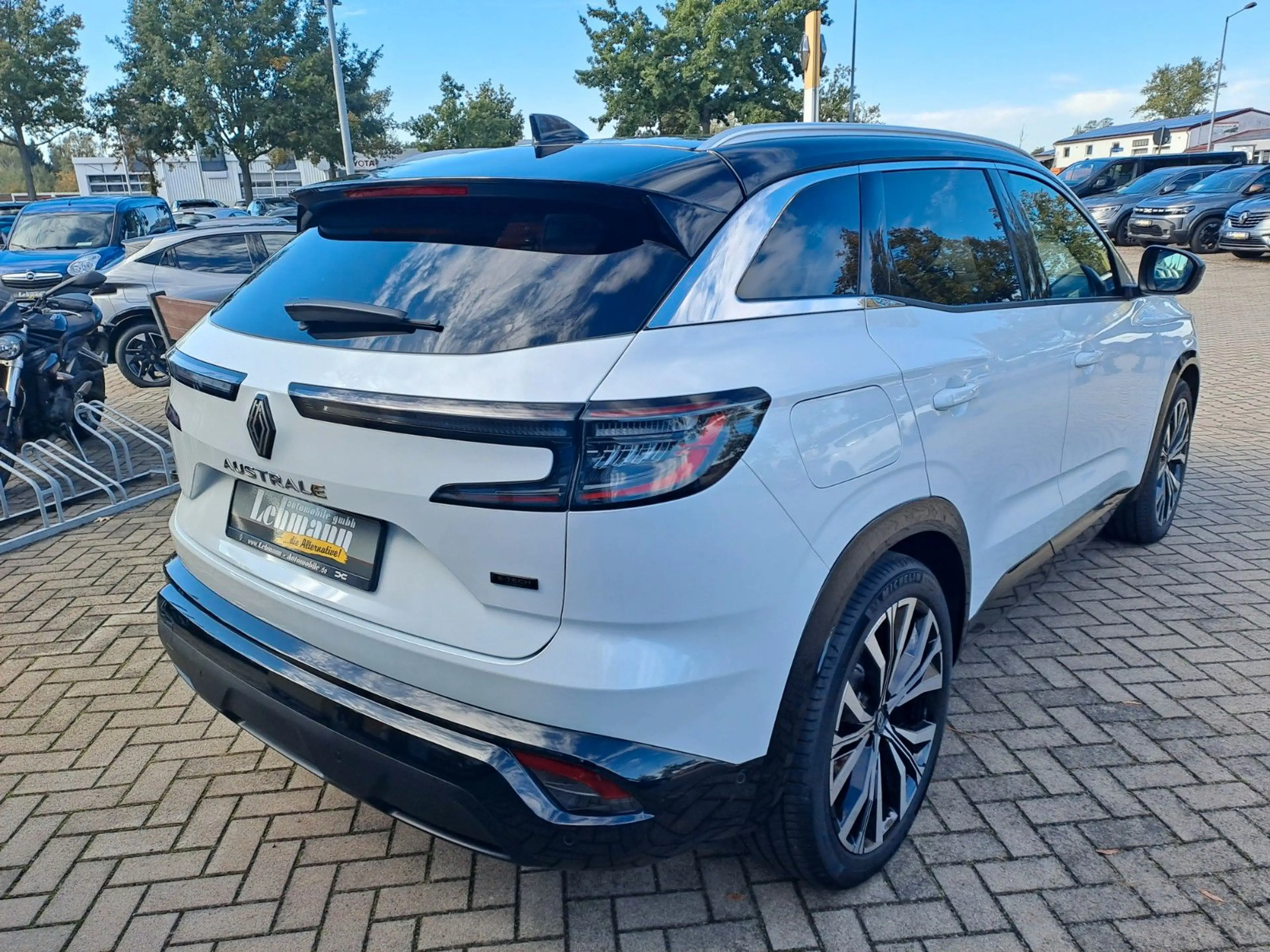Renault Austral Iconic Hybrid 200 — photo 5