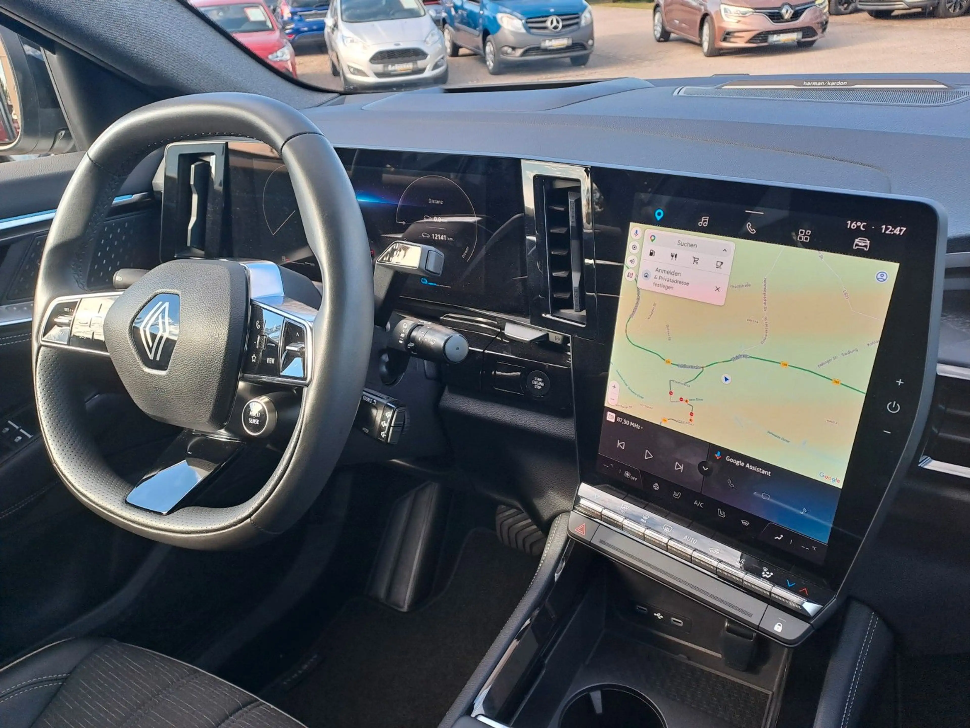Renault Austral Iconic Hybrid 200 — photo 14