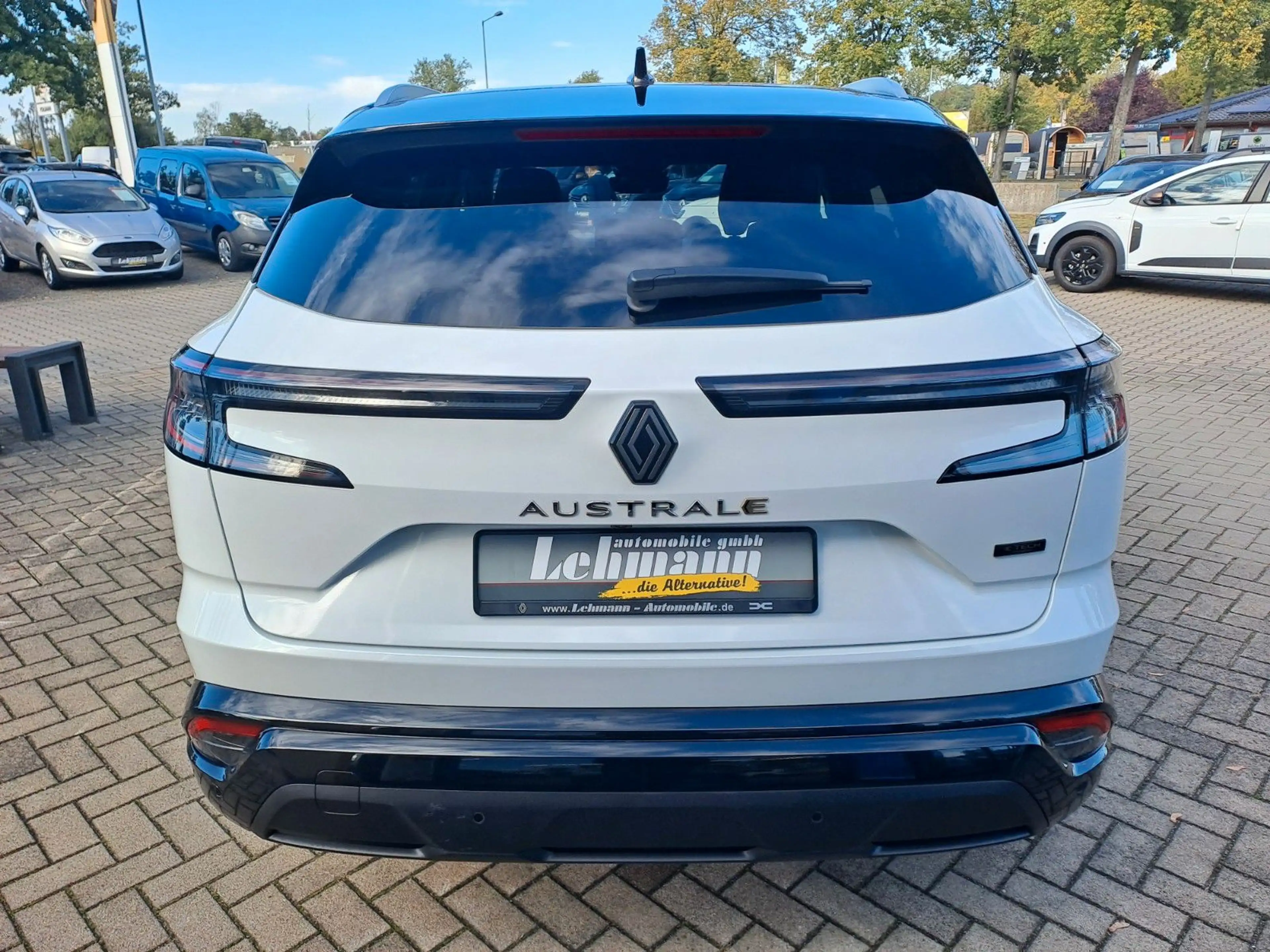 Renault Austral Iconic Hybrid 200 — photo 6