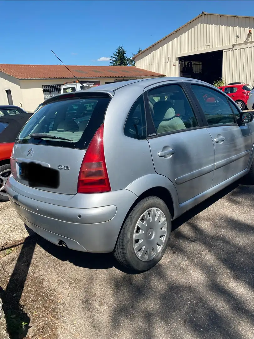 Citroen C3 1.4i Exclusive A - 2