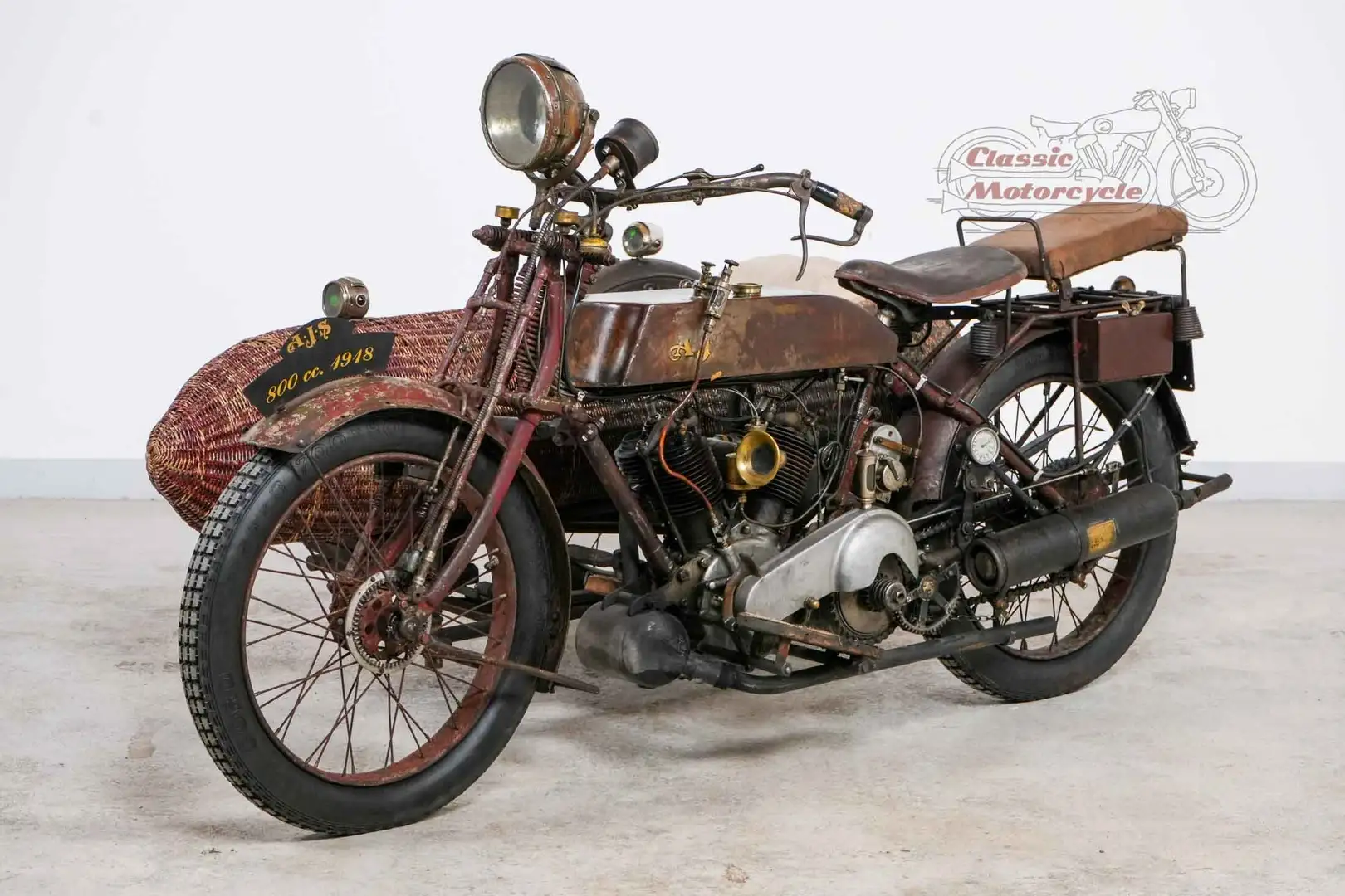 AJS Model D 1918 800cc 2 cyl sv Gespann Hnědá - 1
