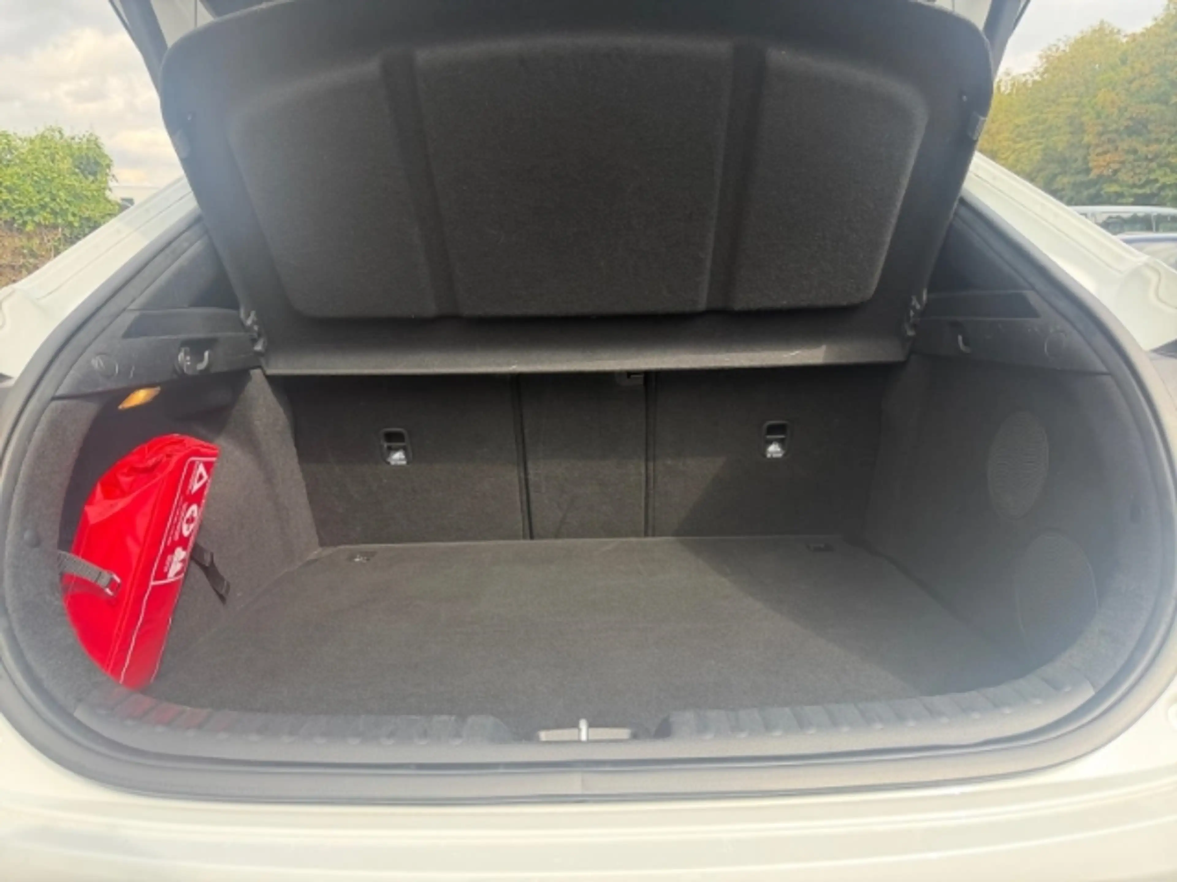 Kia XCeed PLATINUM ED 1.5 T-GDI DCT7 GLASDACH,NAVI,DAB — photo 12