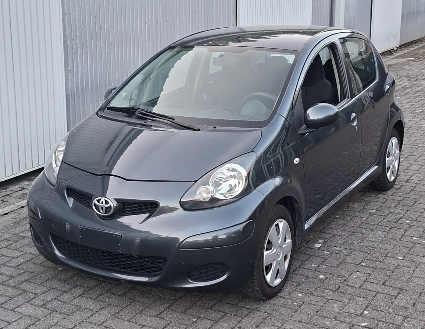 Toyota Aygo City - 1