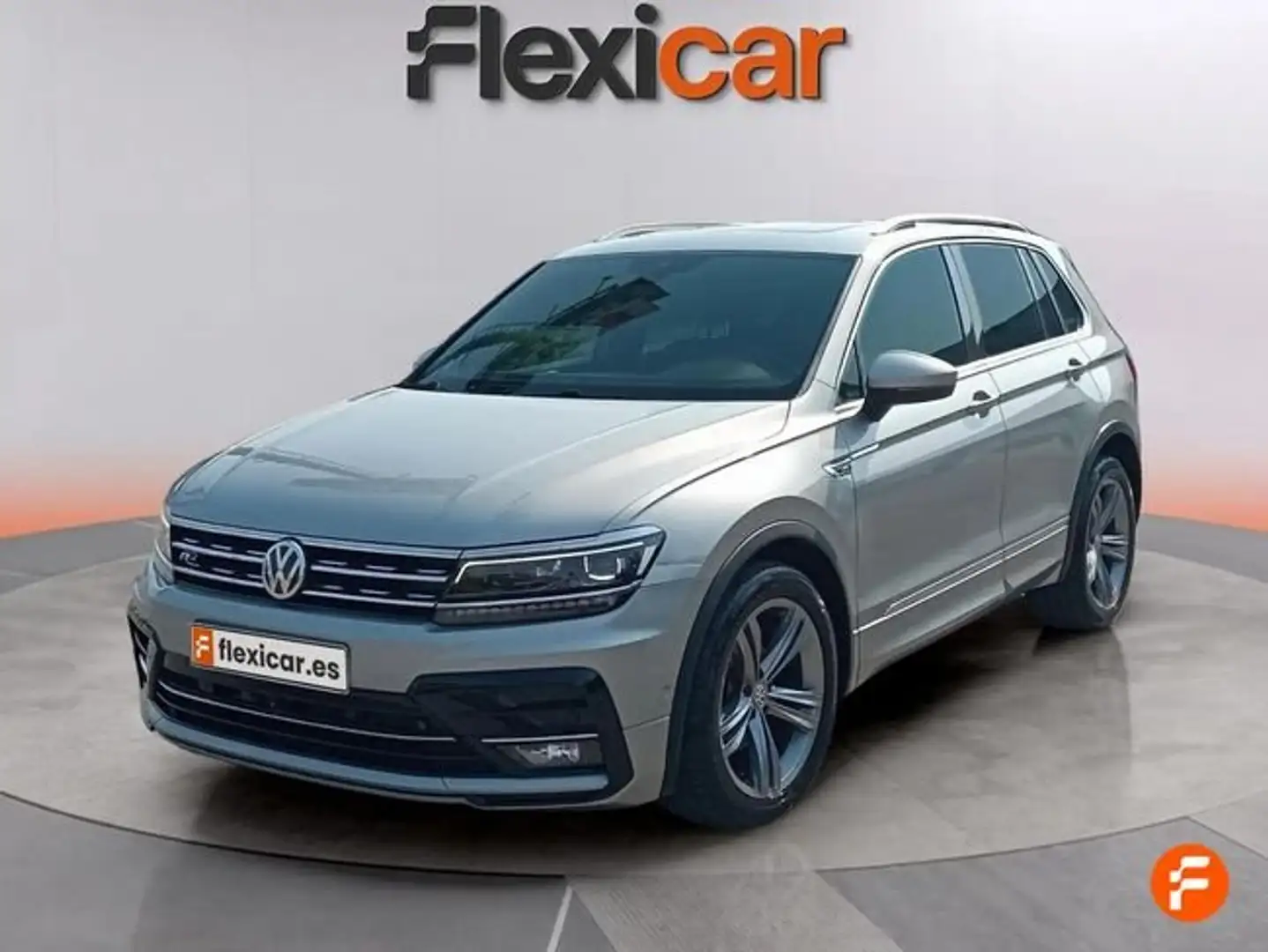 Volkswagen Tiguan Sport+2.0+TDI+110kW+%28150CV%29+DSG Gris - 2