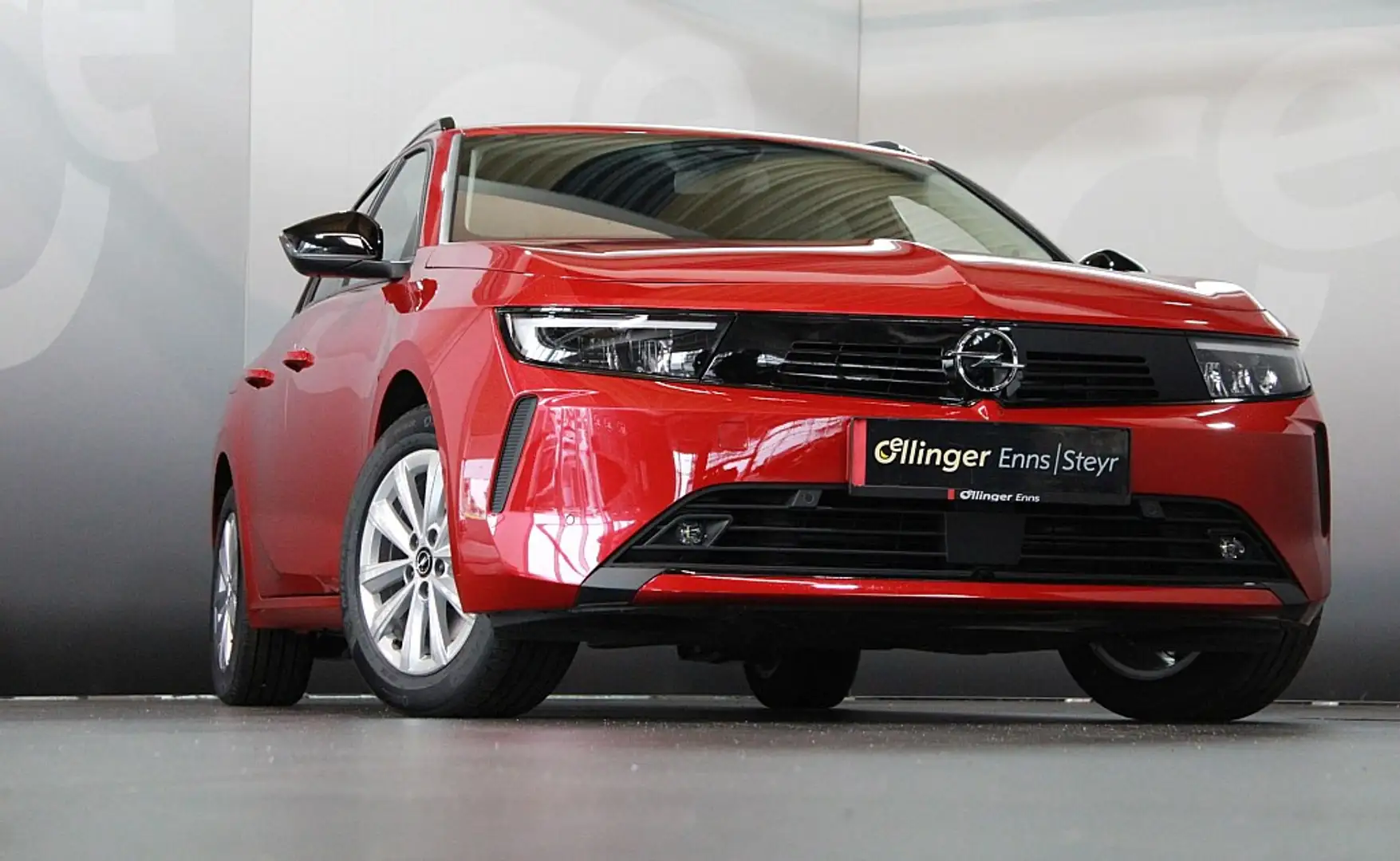 Opel Astra ST 1,2 Turbo Edition Aut. Rood - 2
