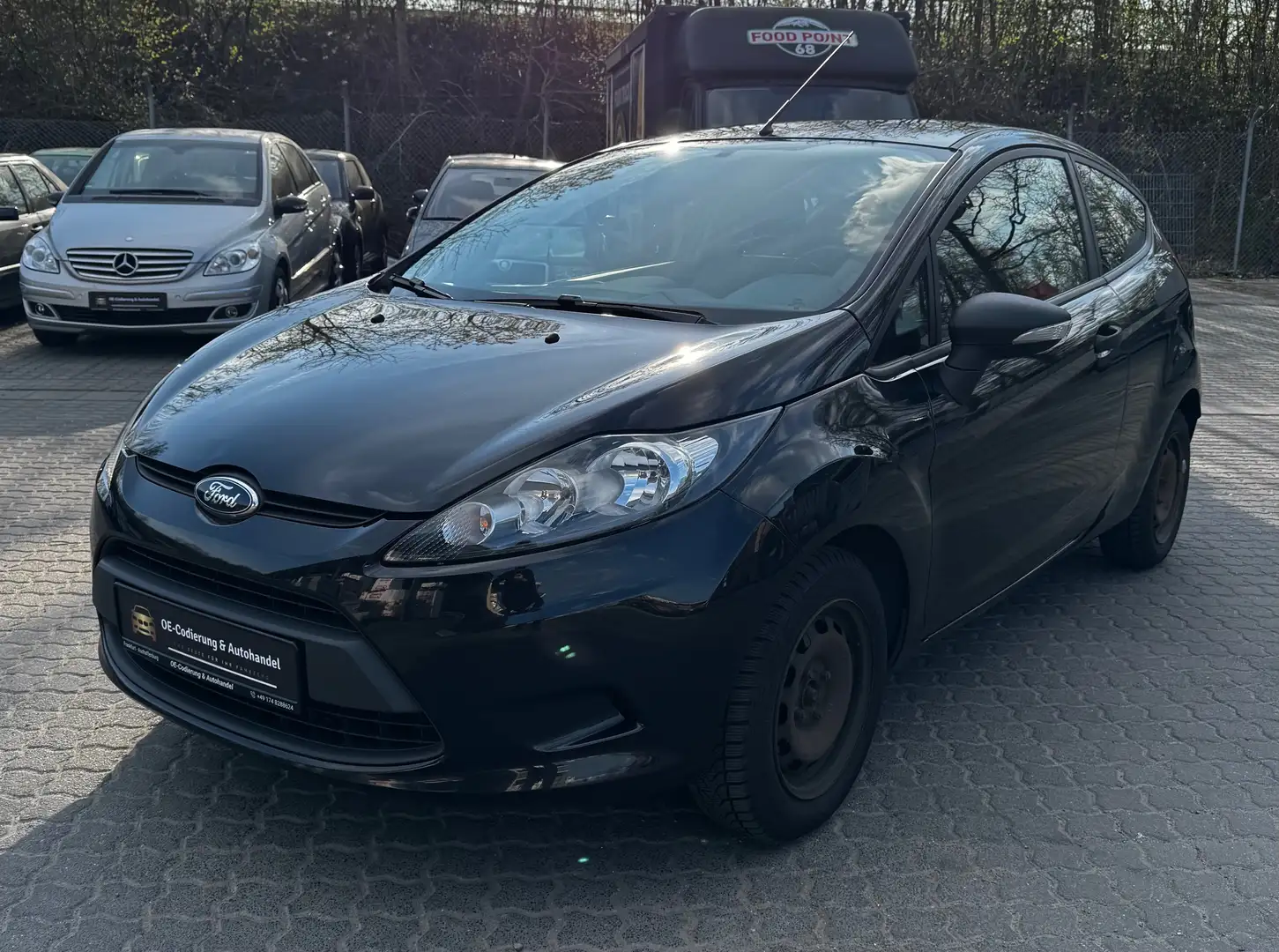 Ford Fiesta 1.25 Ambiente *8-FACH*1.HAND*TÜV*KLIMA*SERVO* Noir - 2