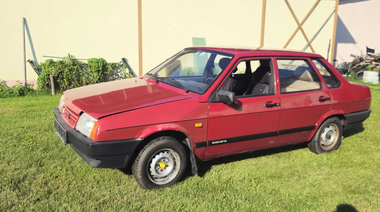 Lada Samara