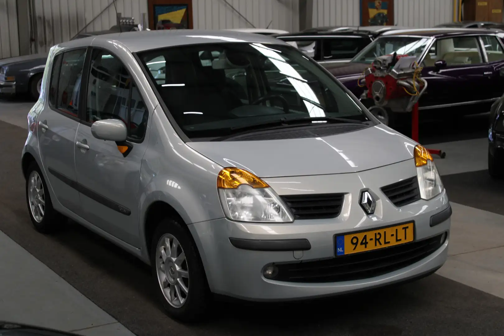 Renault Modus 1.6-16V Privilège Luxe Airco, Cruise control, Isof Grijs - 2