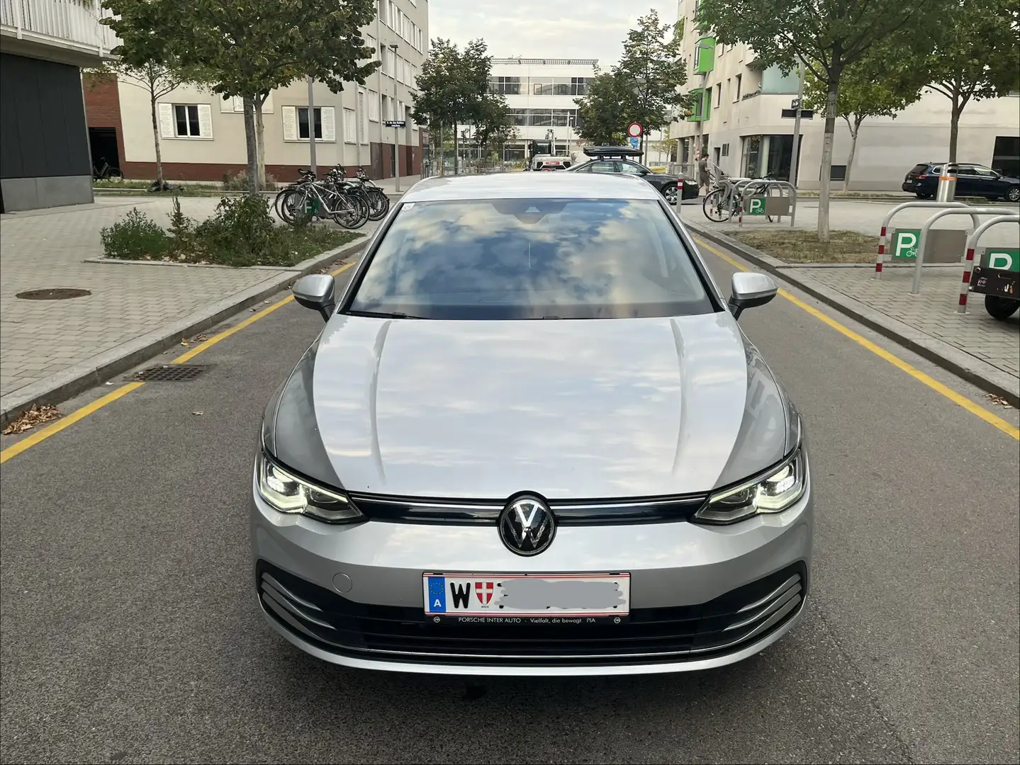 Volkswagen Golf 1.5 TSI 110kW ACT Comfortline - 2