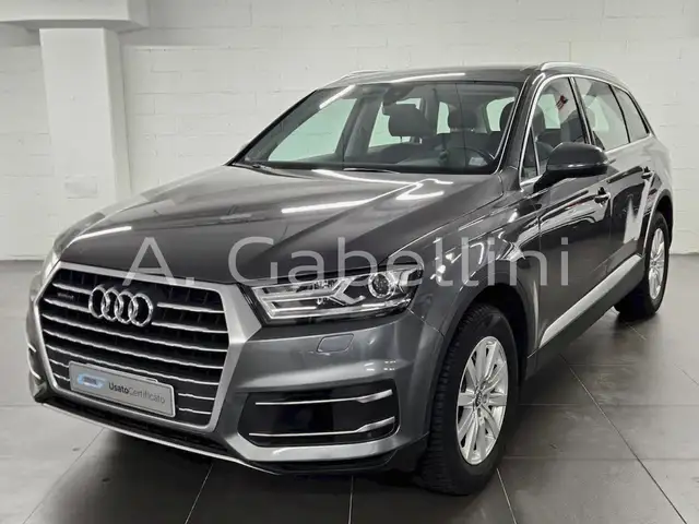 2018 Audi Q7 in Grey for sale