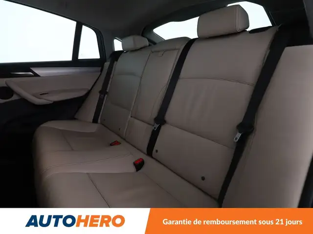 BMW X4 view 16