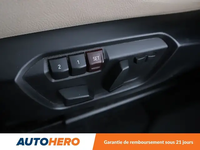 BMW X4 view 11
