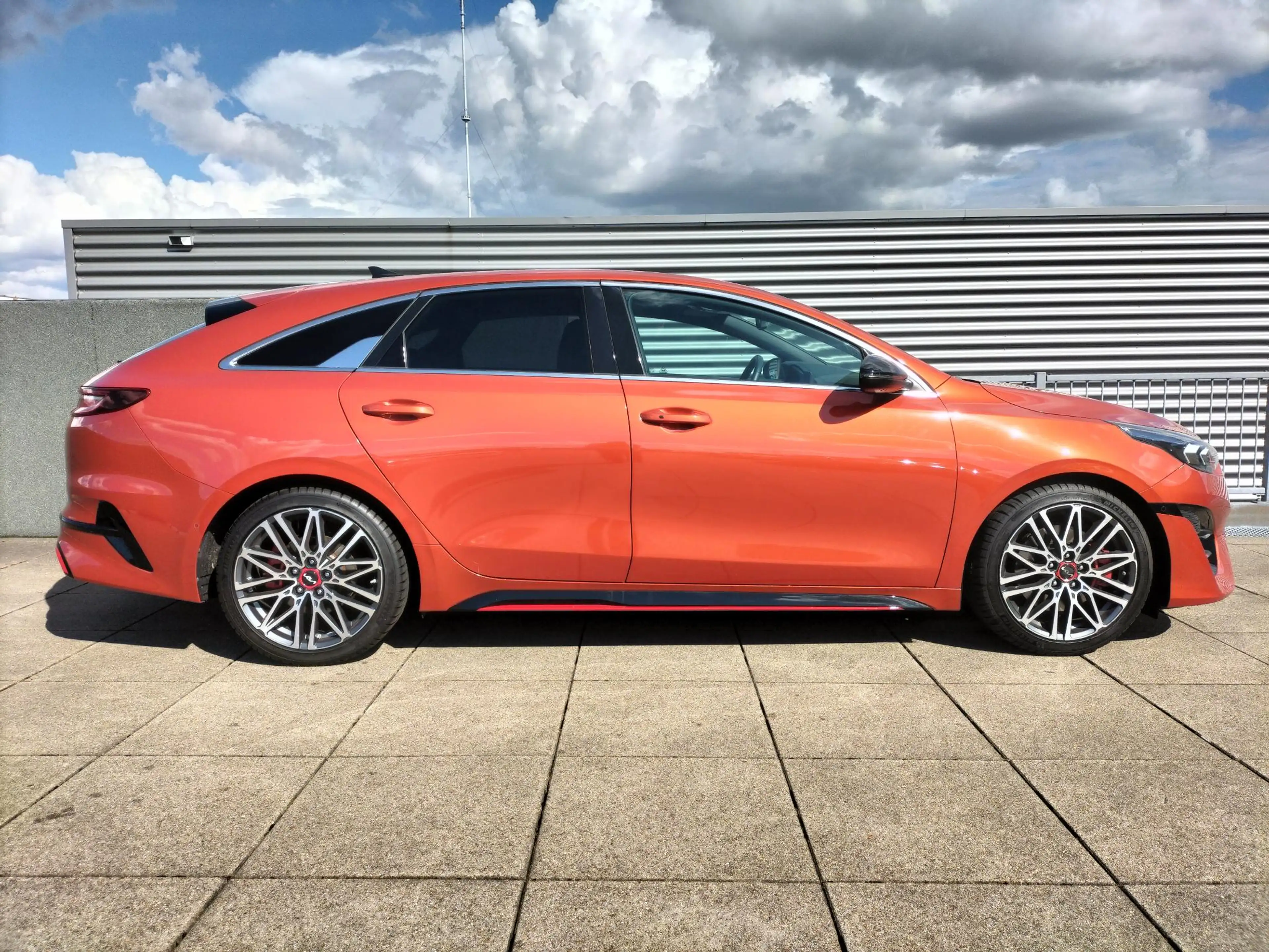 Kia ProCeed / pro_cee'd 1.6 T-GDi GT 204PK / Schuifdak / Trekhaak / JBL — photo 4
