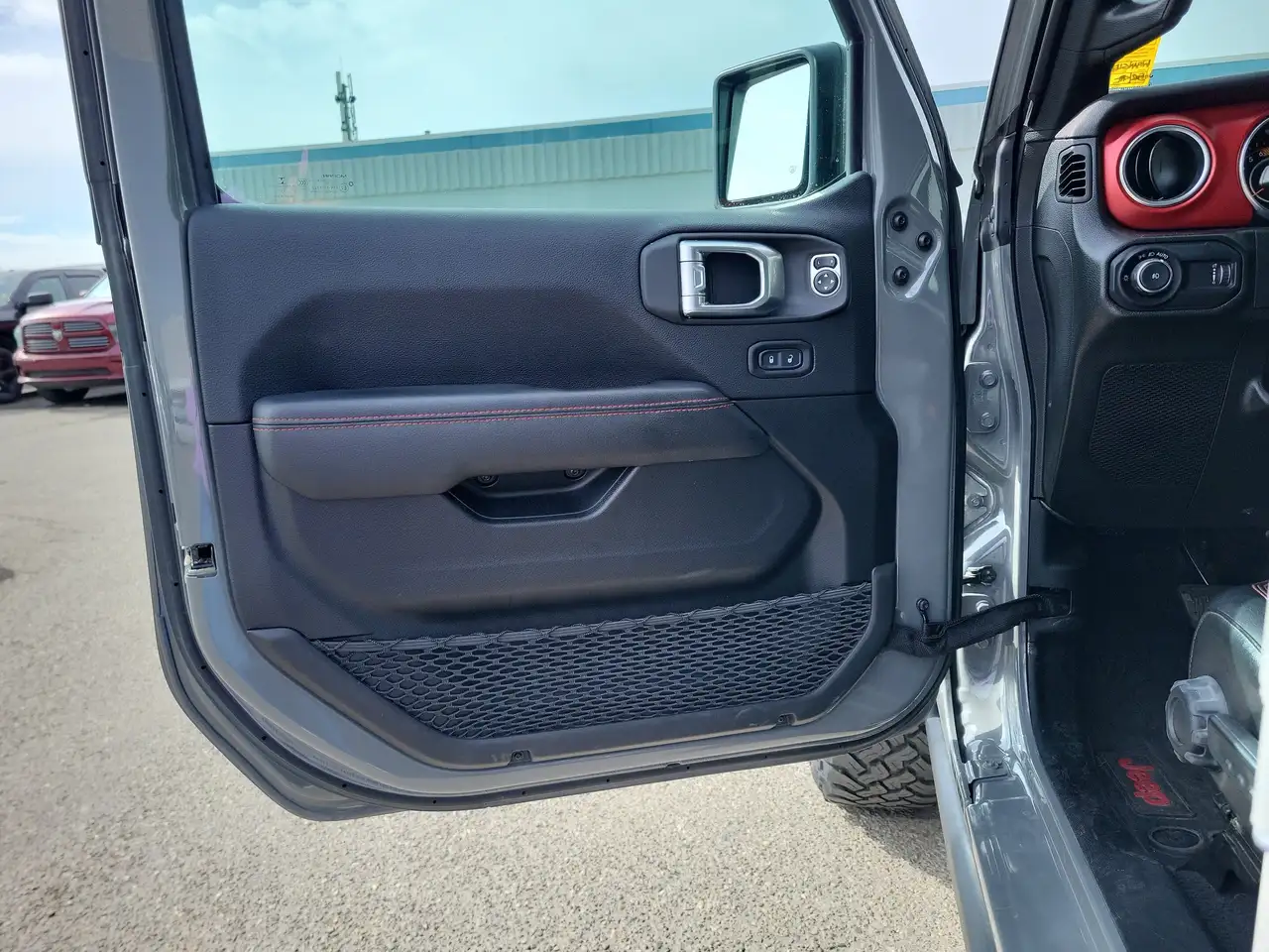 Jeep Wrangler снимка Jeep Wrangler