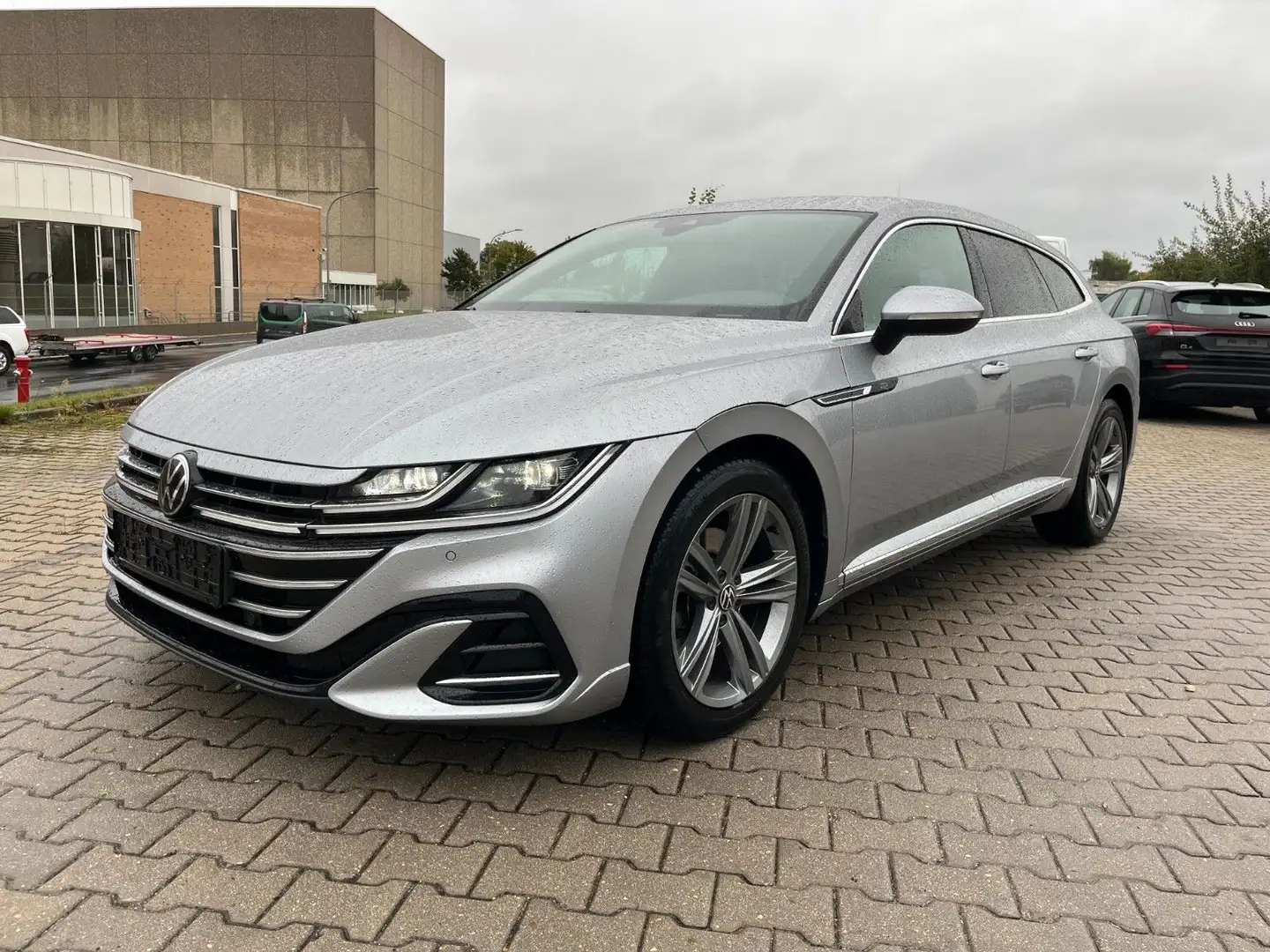 Volkswagen Arteon Shooting Brake 2.0 TDI R-Line (EURO 6d) Argent - 1