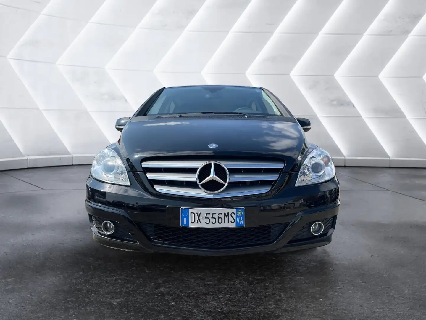 Mercedes-Benz B 180 B 180 CDI Executive Zwart - 2