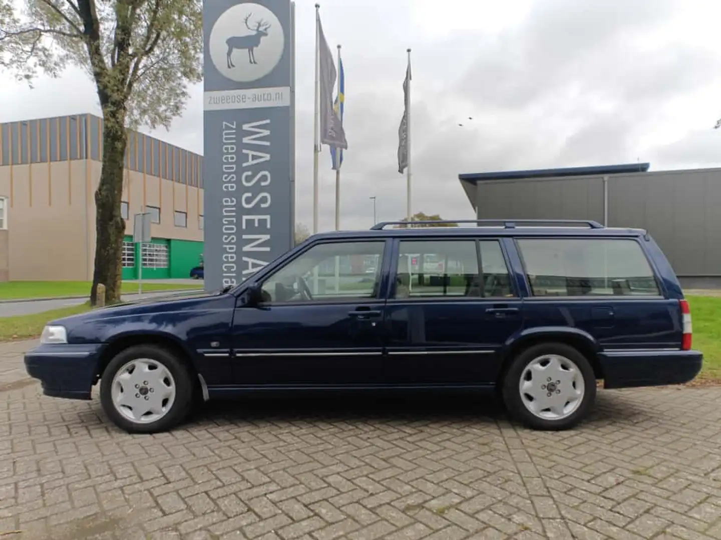 Volvo V90 3.0 Luxury Automaat Bleu - 2