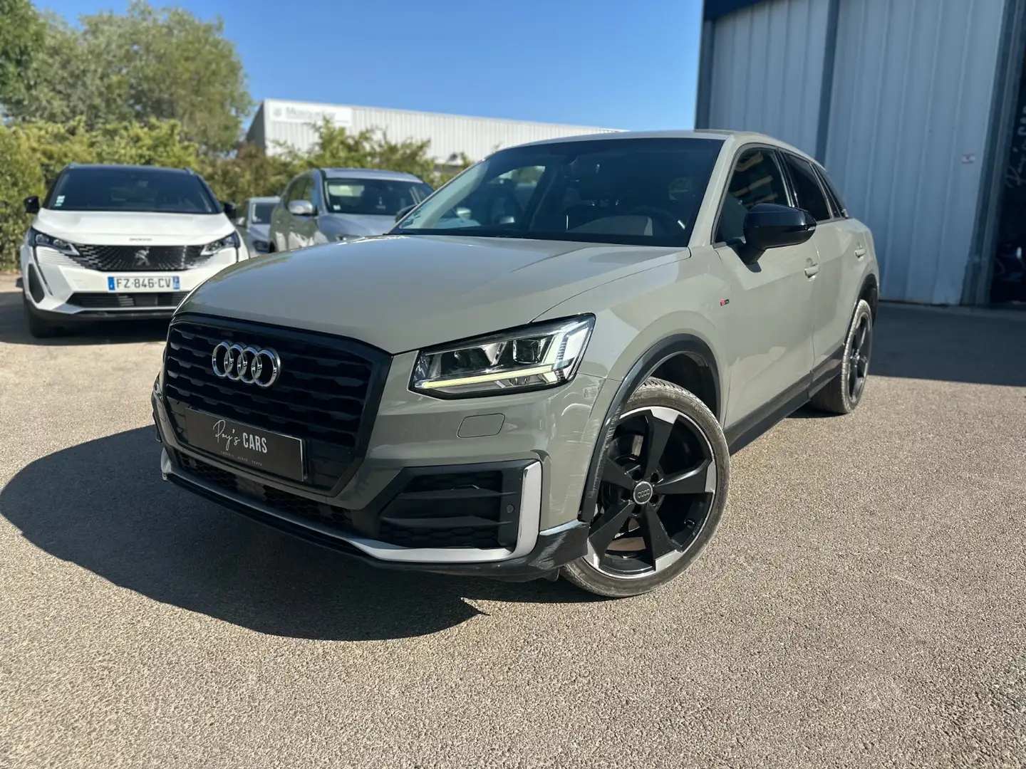 Audi Q2 S Line Gris - 1