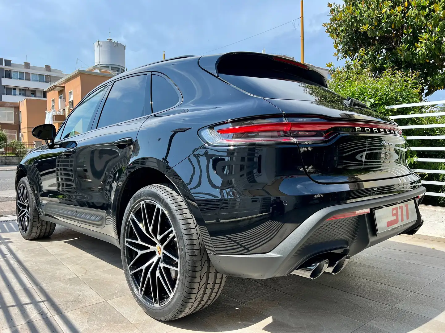 Porsche Macan 2.0 265cv PASM Tetto 21" Telecamera Tagliandi Nero - 2