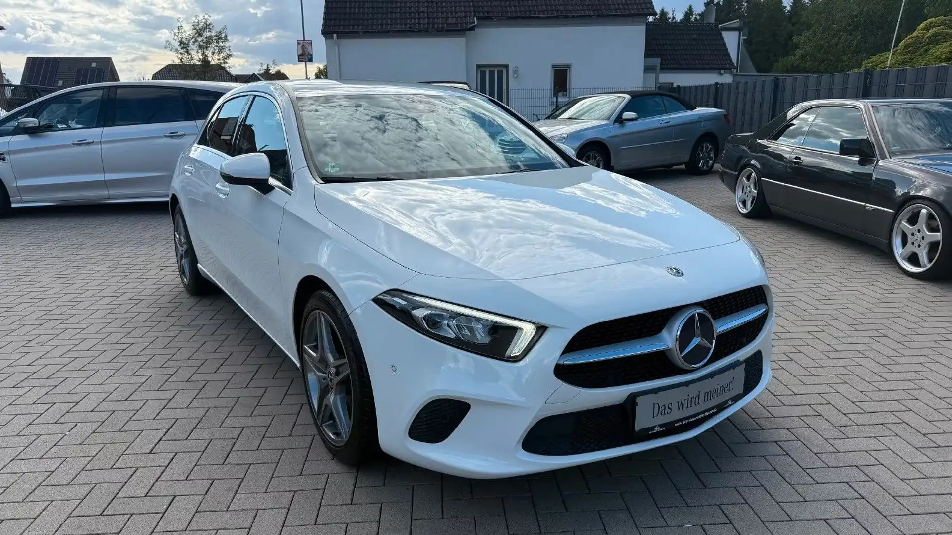 Mercedes-Benz A 180 Progressive-NAVI-LED-Automatik-Kamera-18LM Weiß - 2