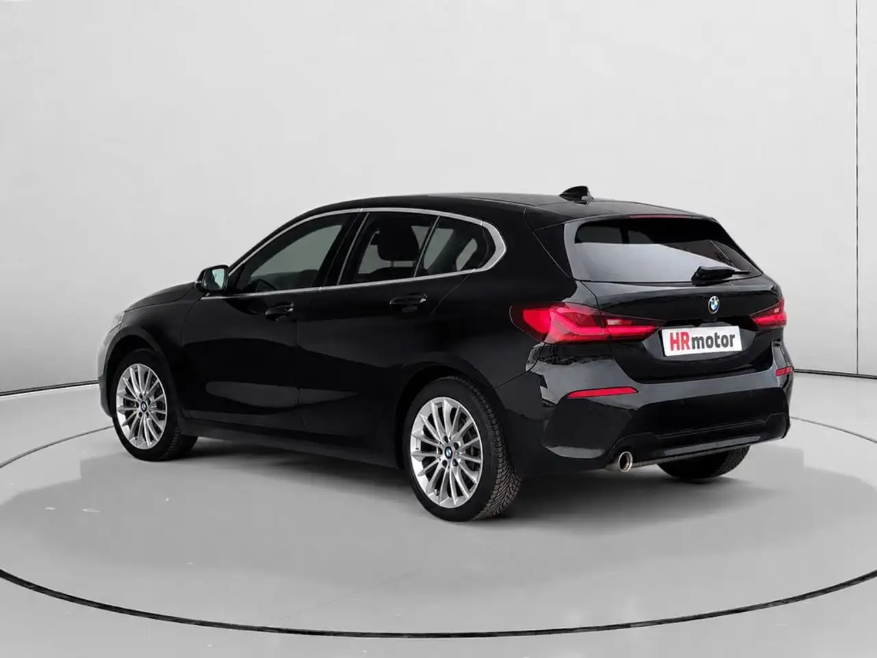 2023 BMW 118 118i, photograph 5