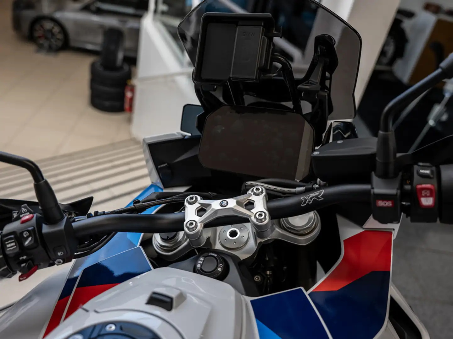 BMW S 1000 XR AKRAPOVIC TOUREN-P. DYNAMIC-P. LED Bílá - 2