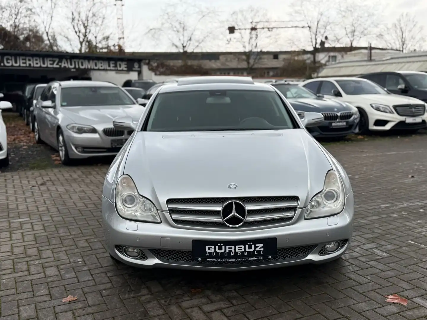 Mercedes-Benz CLS 350 CGI Comand*Keyless*Belüftung*GSD*PTS Silber - 2