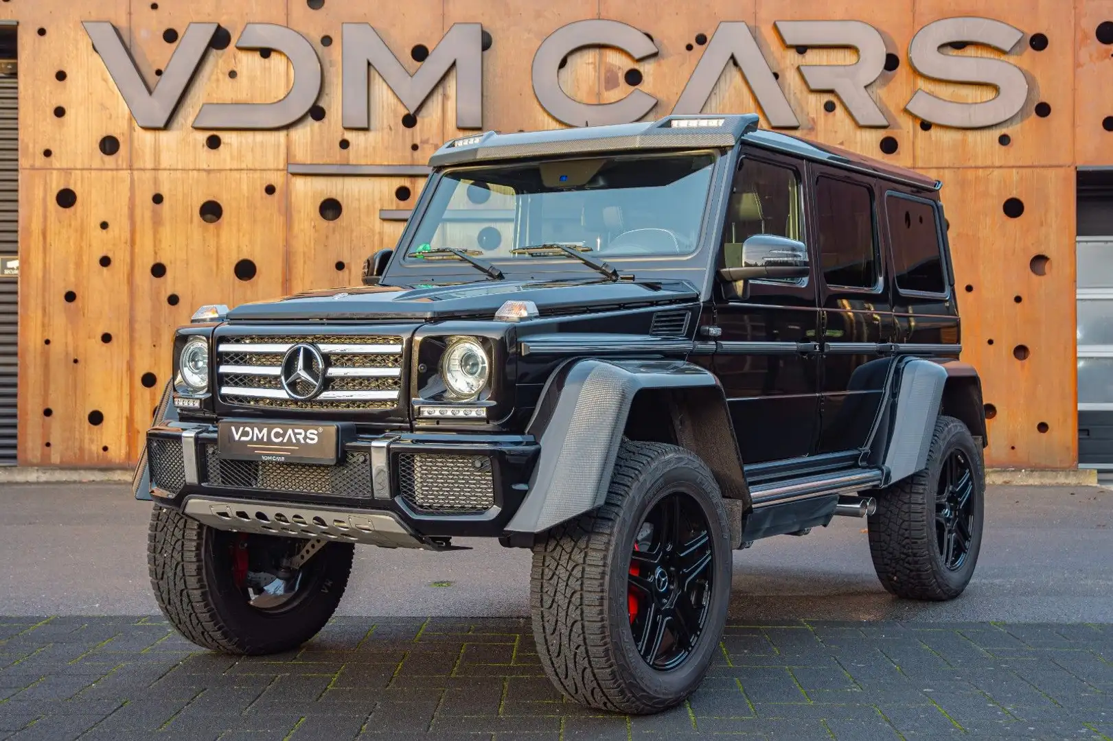 Mercedes-Benz G 500 4x4² *AHK*1.000 KM*1. BESITZER*MWST*CARBON Schwarz - 1