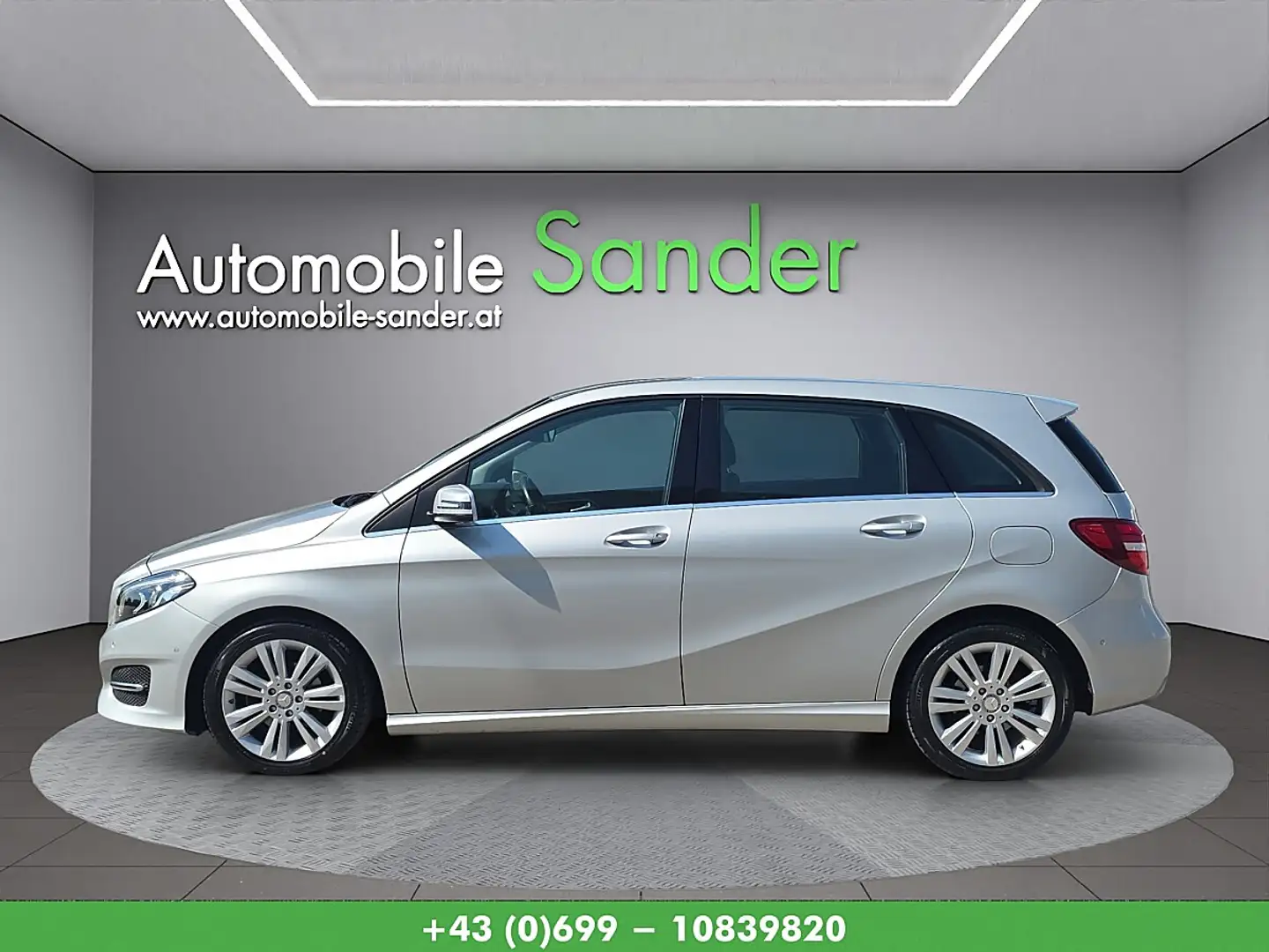 Mercedes-Benz B 180 d Aut. STYLE *1.BESITZ / LED / NAVI* Silber - 2