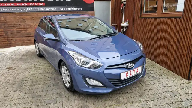 Hyundai i30 Trend Automatik, PDC, AHK, SHZ, 2 Hand