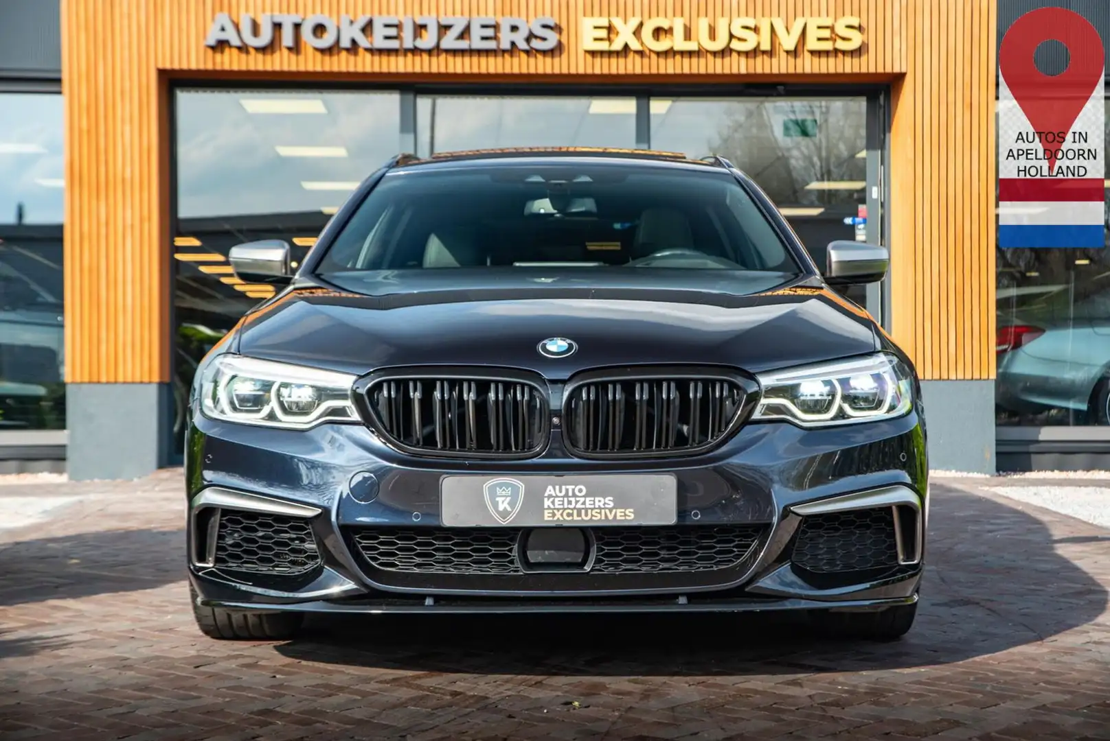 BMW 550 5-serie Touring M550d xDrive High Executive Negro - 2