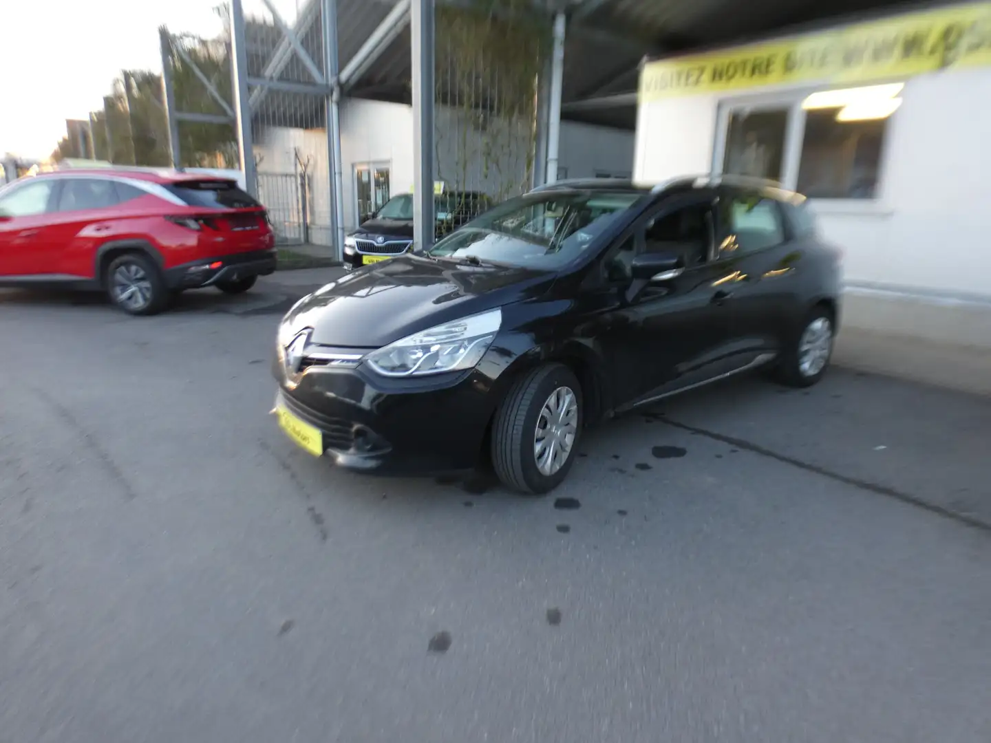 Renault Clio 1.5dCi 75cv noire break 06/15 5.250€ marchand Noir - 1