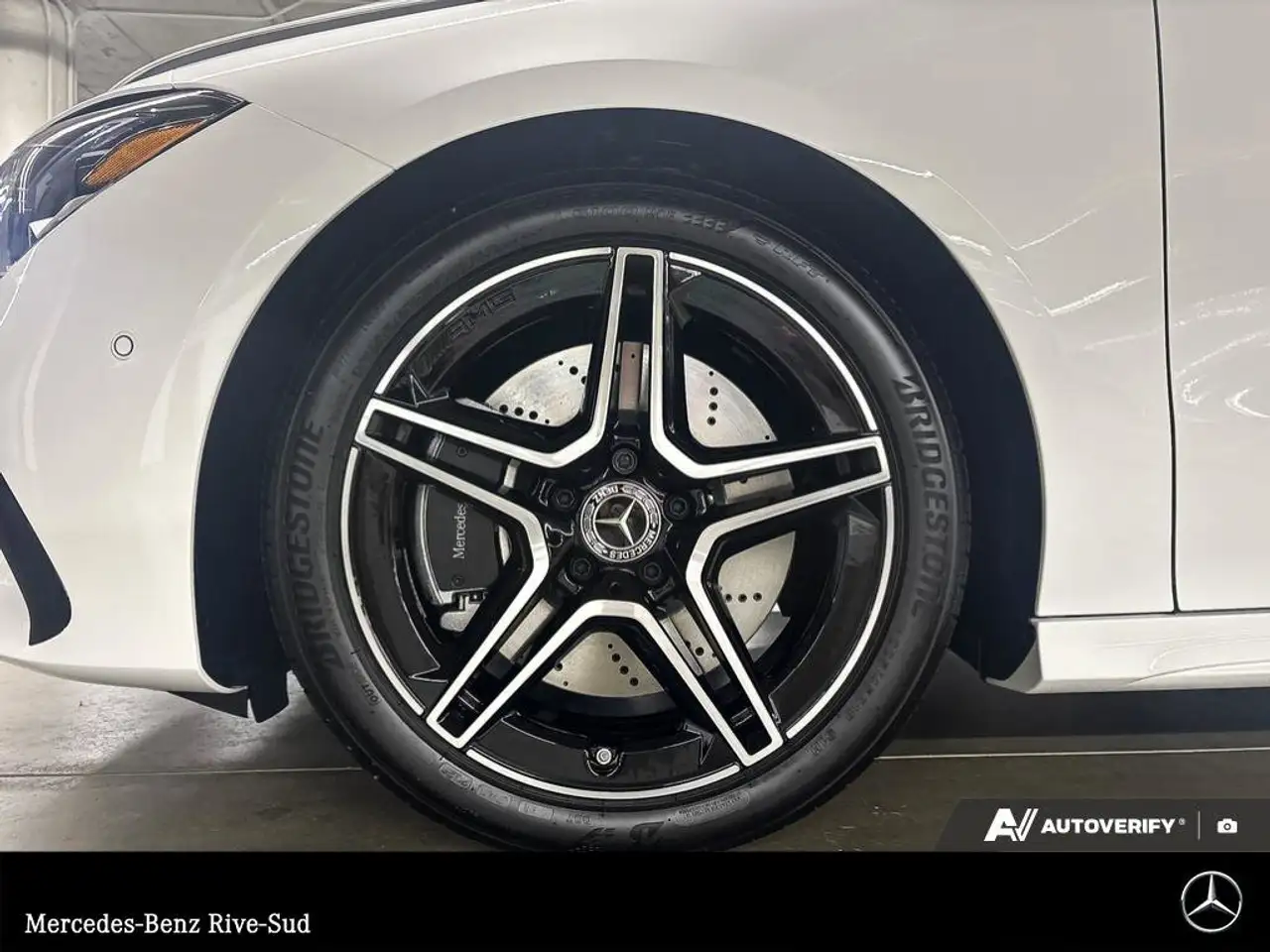 Mercedes-Benz CLA снимка Mercedes-Benz CLA