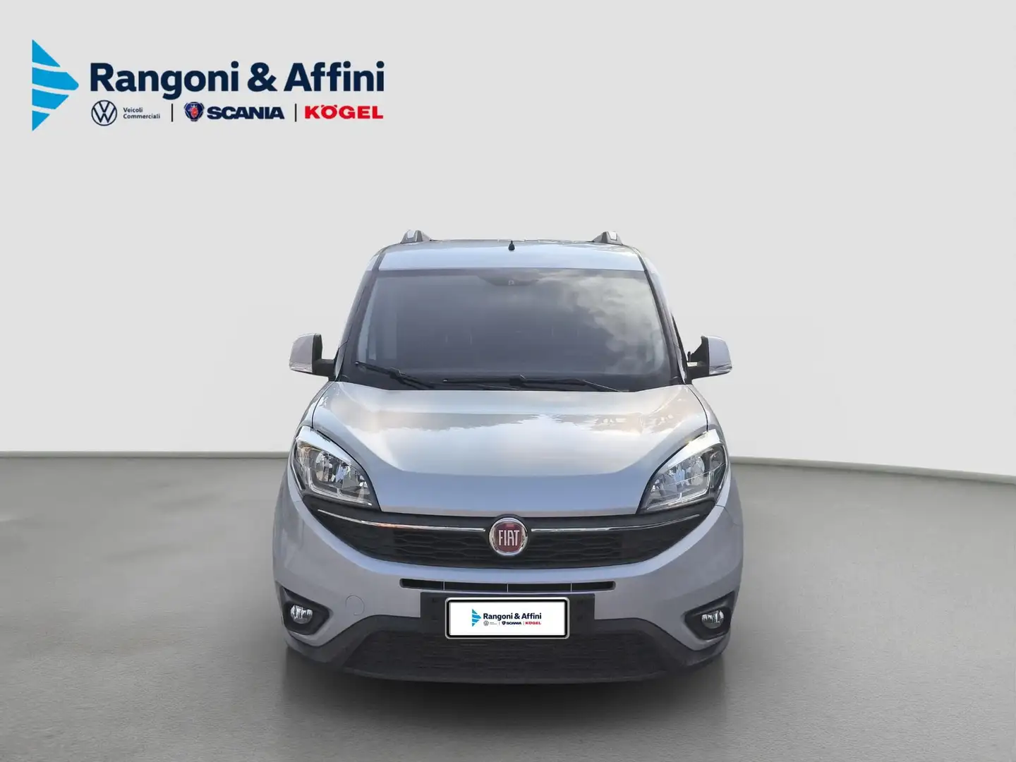 Fiat Doblo 1.6 MJT 16V 120CV Easy Grau - 2