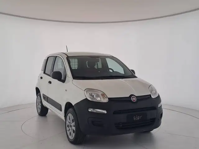 Fiat Panda view 3