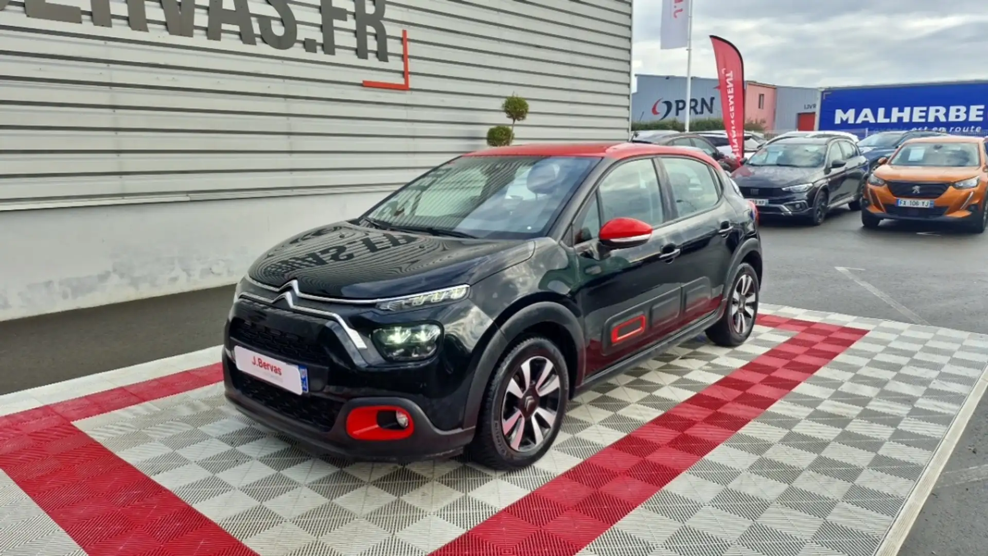 Citroen C3 BLUEHDI 100 SS BVM5 SHINE Noir - 2