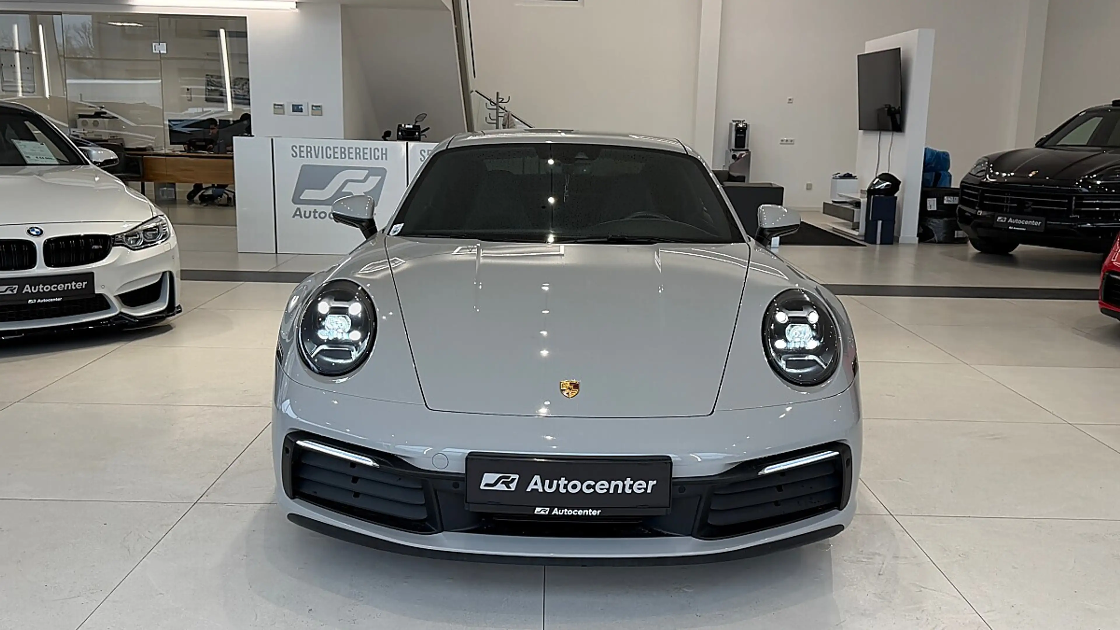 Porsche 911 Carrera 4 Coupe PDK — photo 3