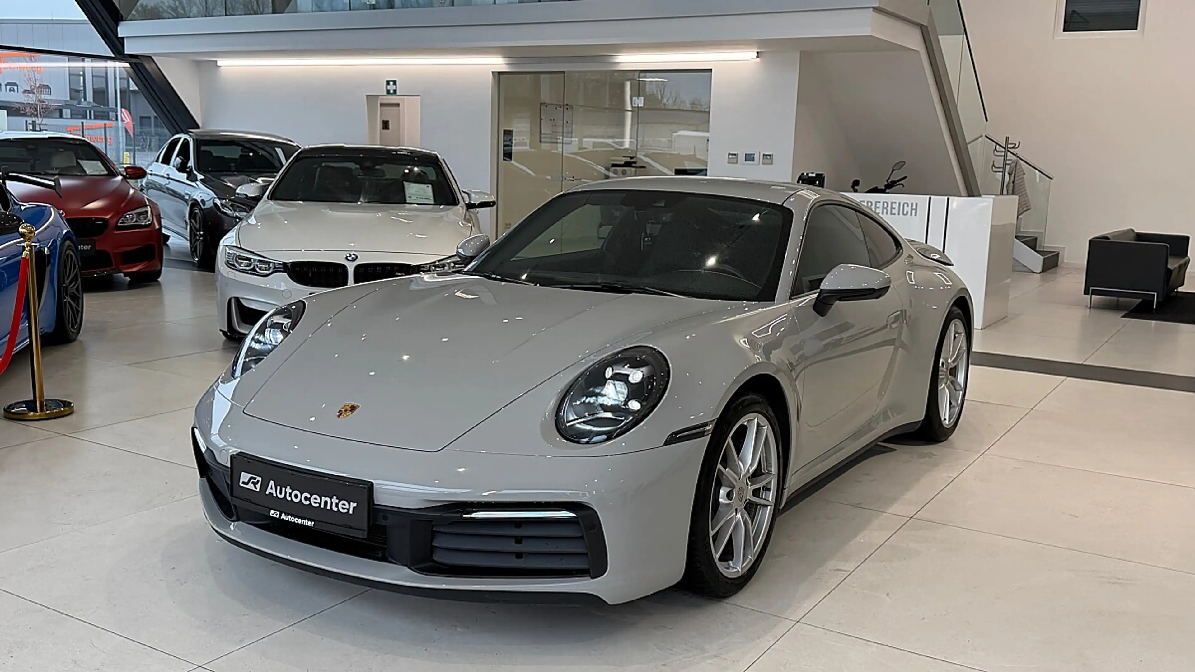 Porsche 911 Carrera 4 Coupe PDK
