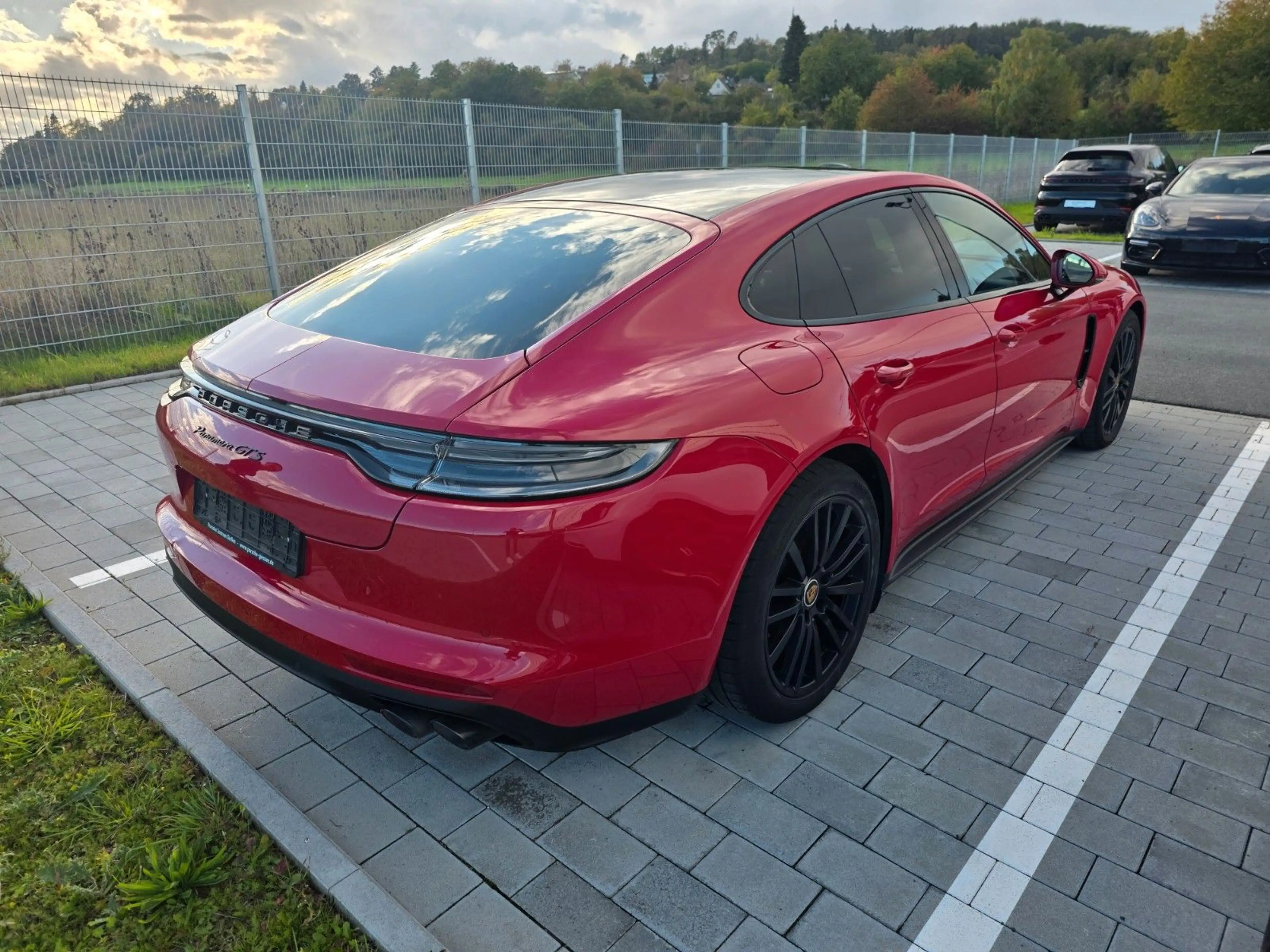 Porsche Panamera GTS *Approved/Pano/360°/ACC/1.Hand* — photo 5