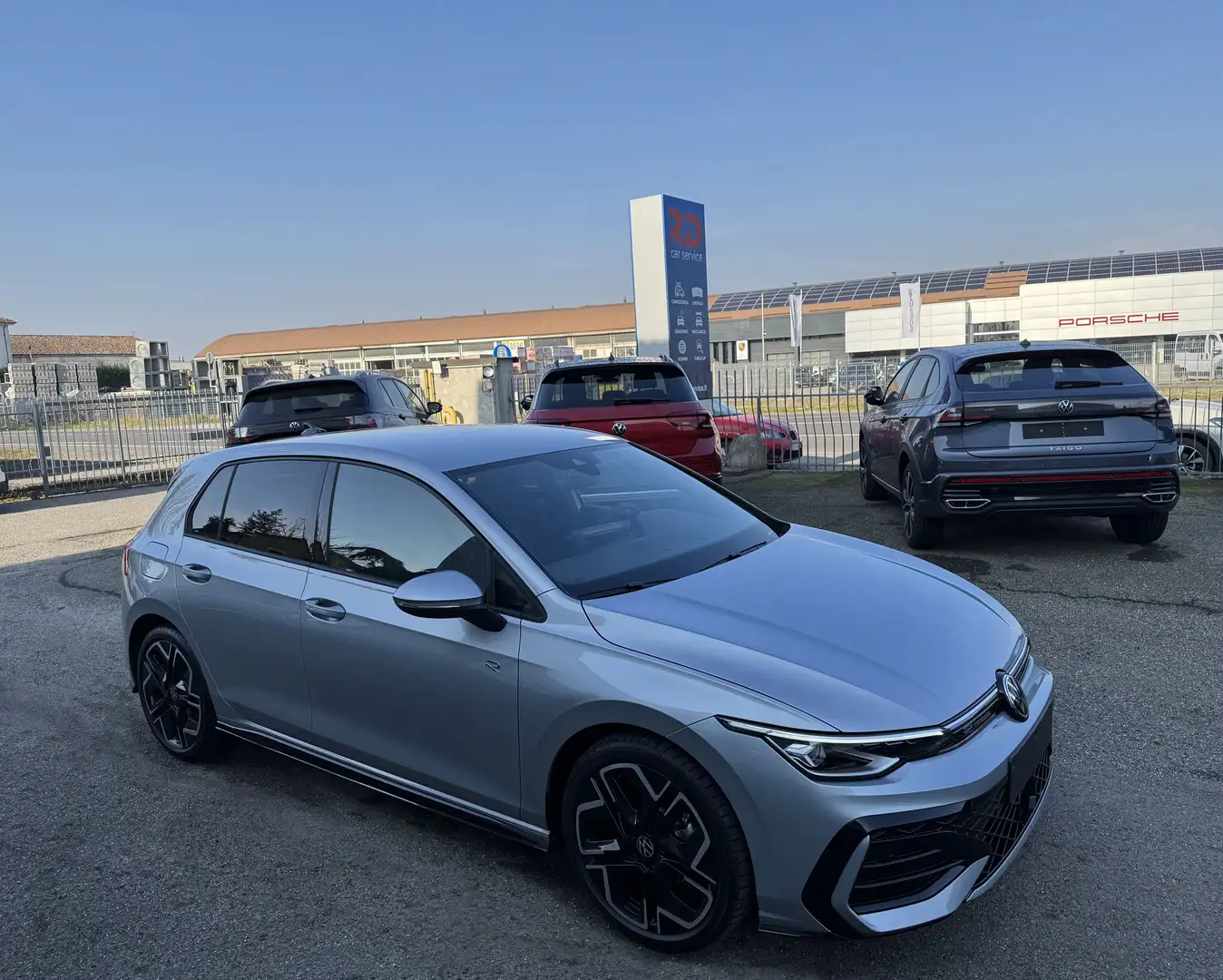 Volkswagen Golf 1.5 etsi R-Line Plus 150cv dsg/NO VINCOLI/PRONTA Argent - 2