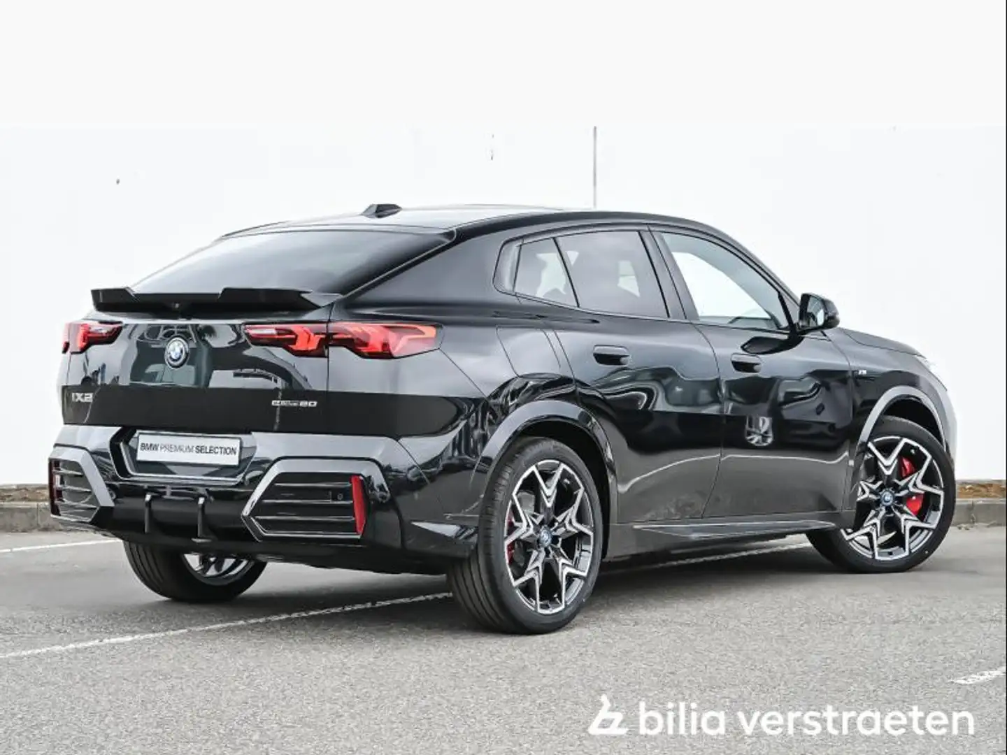 BMW iX2 iX2 eDrive20 M Edition Noir - 2