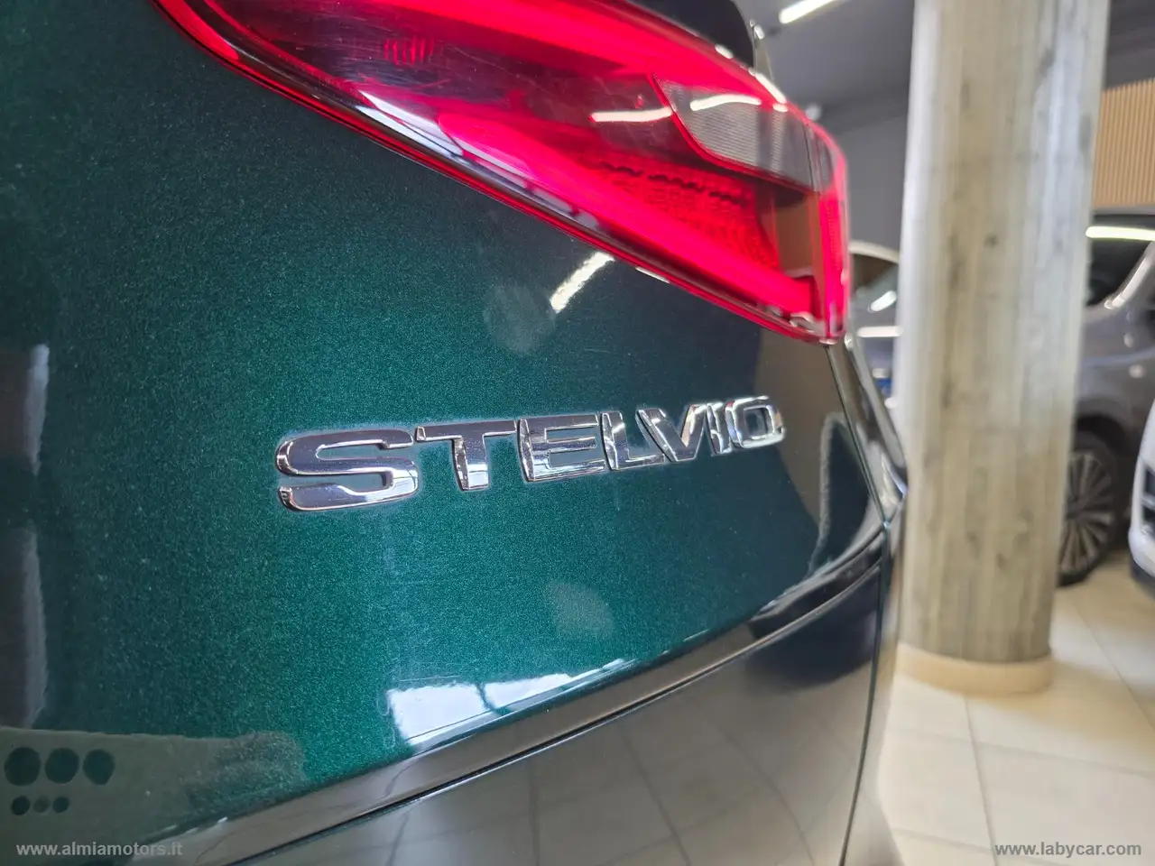 Alfa Romeo Stelvio 2021 — фото 17