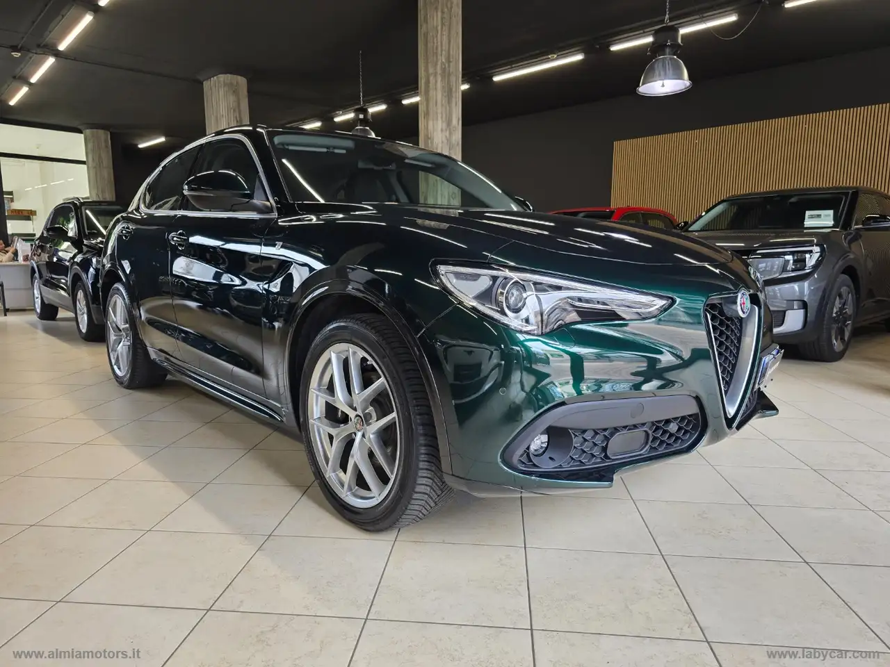 Alfa Romeo Stelvio 2021
