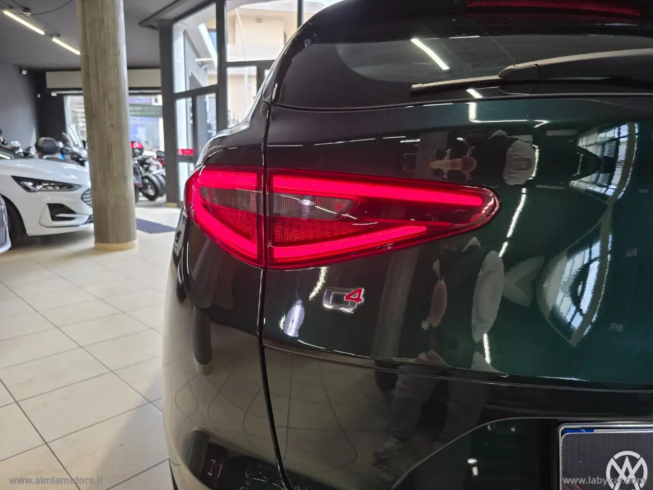 Alfa Romeo Stelvio 2021 — фото 15
